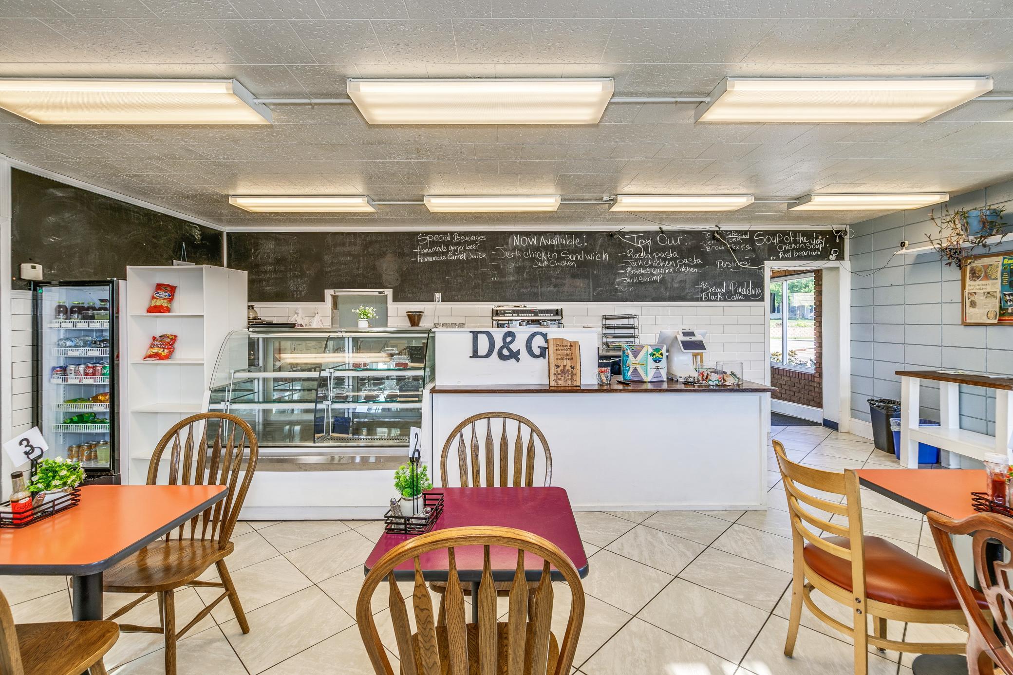 View of Commercial Sale at 1025 Southview Boulevard, South Saint Paul MN 55075, South Saint Paul (7 of 29) - Mike Wilen | Minnesota Team Real Estate