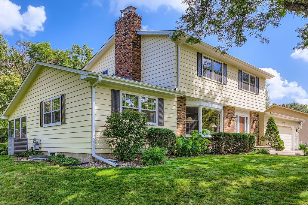View of Residential at 3331 Glen Oaks Avenue, White Bear Lake MN 55110, White Bear Lake - Mike Wilen | Minnesota Team Real Estate