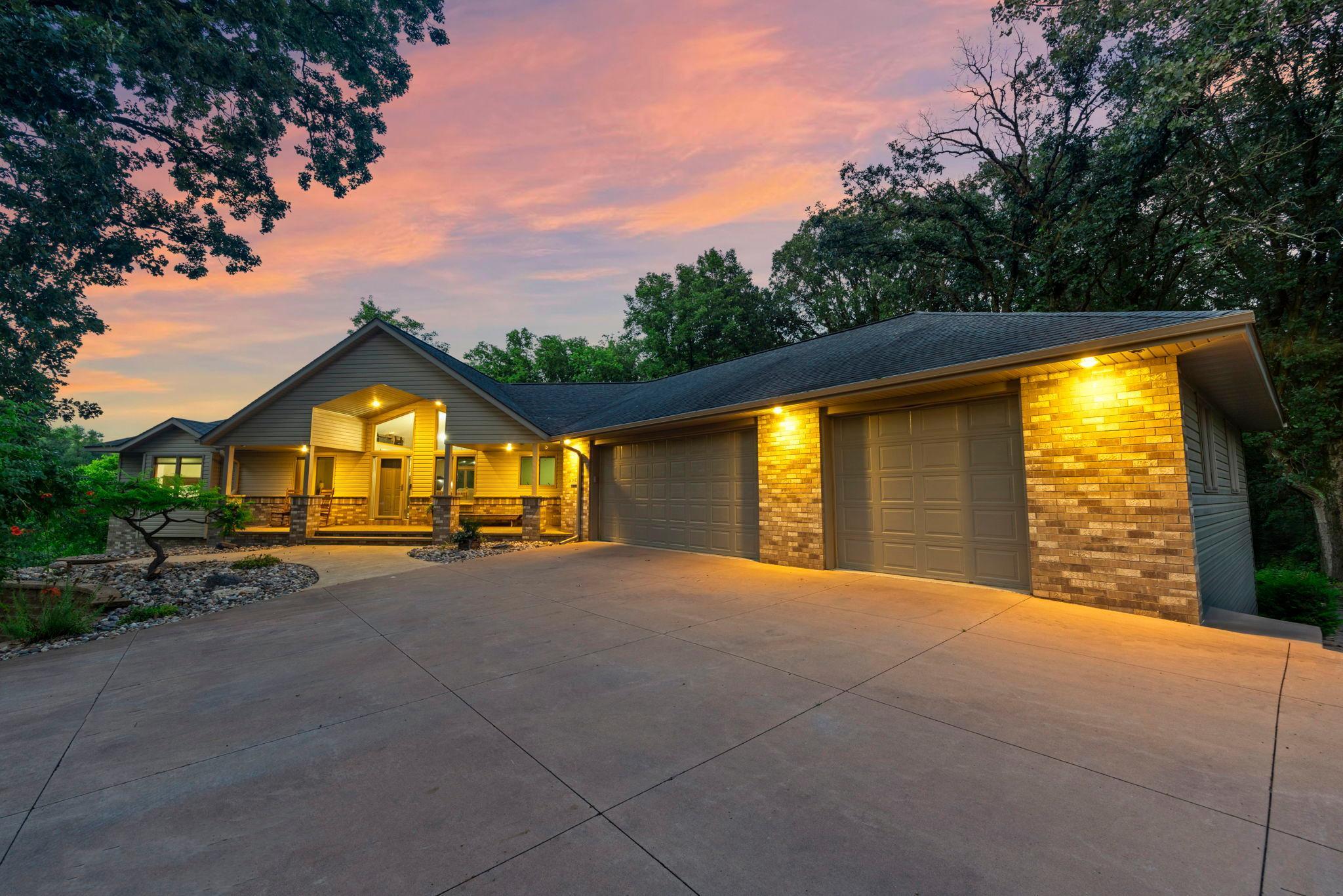 View of Residential at 2043 Eaglewood Drive, Shakopee MN 55379, Shakopee - Mike Wilen | Minnesota Team Real Estate