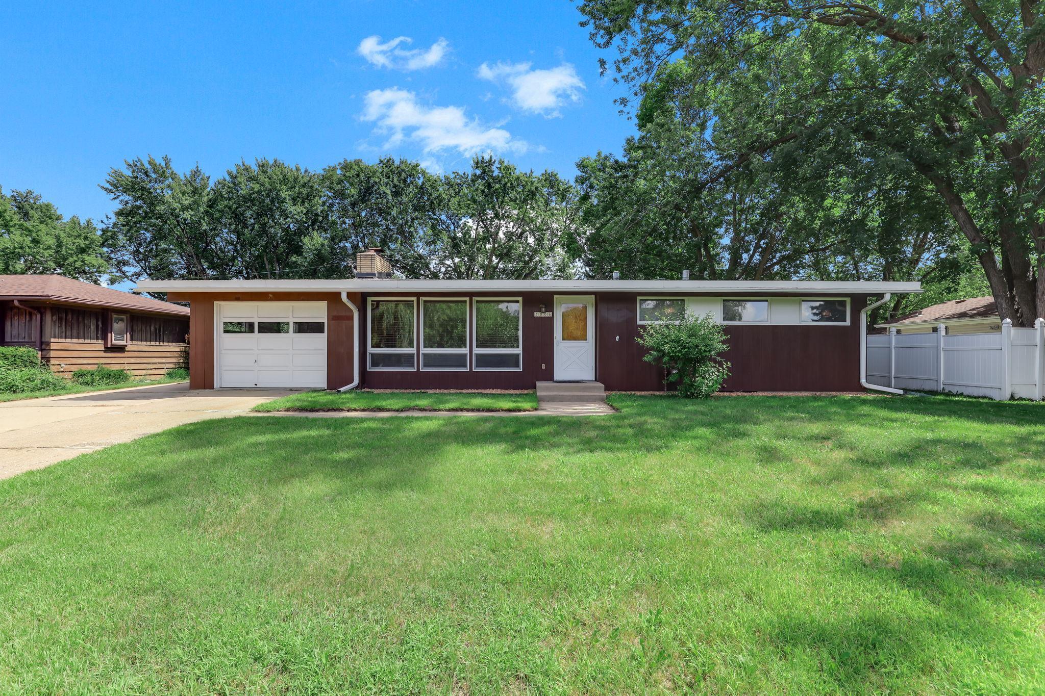 View of Residential at 3006 Snelling Avenue, Roseville MN 55113, Roseville - Mike Wilen | Minnesota Team Real Estate