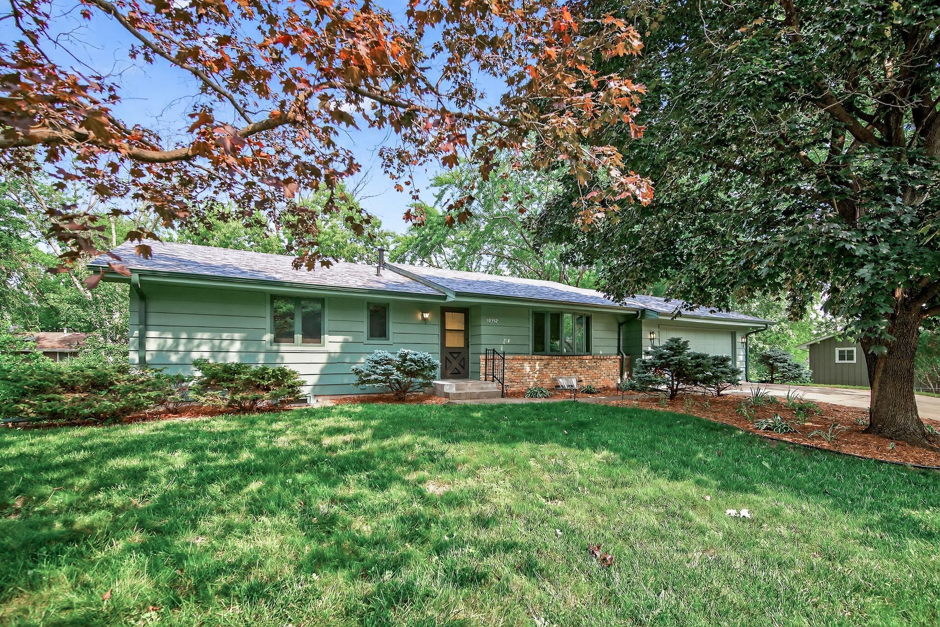 View of Residential at 10352 Columbus Circle, Bloomington MN 55420, Bloomington - Mike Wilen | Minnesota Team Real Estate