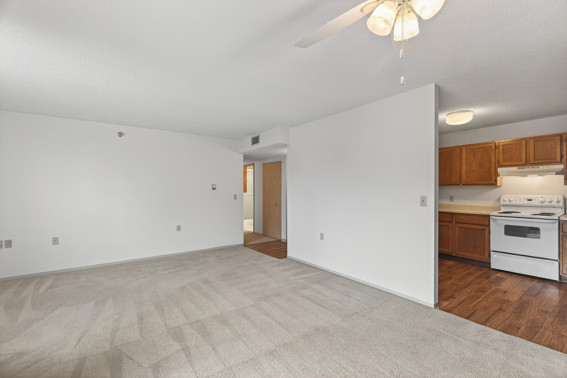 View of Residential at 6615 Lake Shore Drive #302, Richfield MN 55423, Richfield (9 of 31) - Mike Wilen | Minnesota Team Real Estate