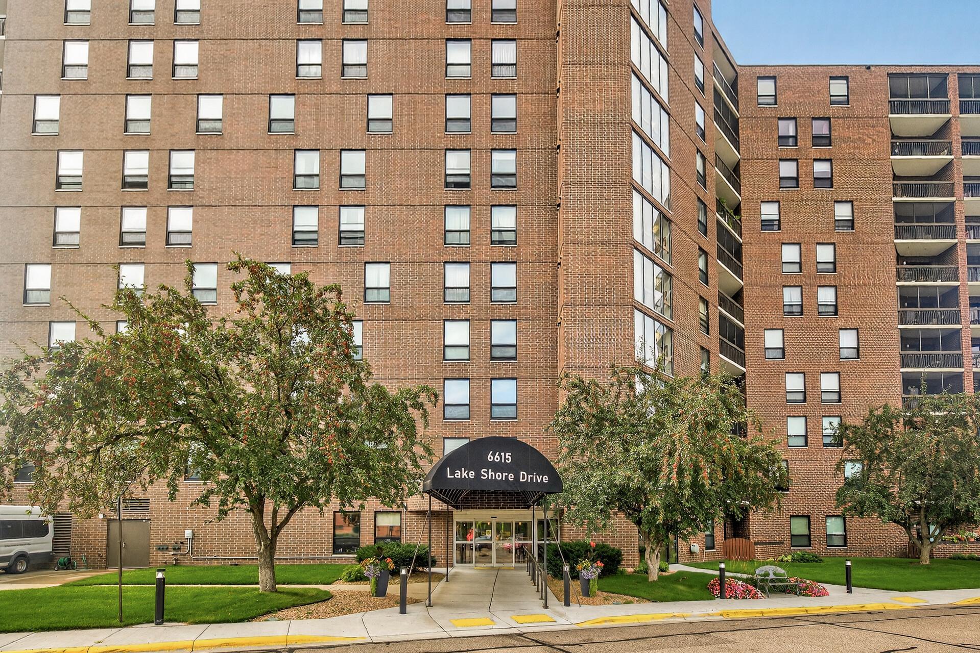 View of Residential at 6615 Lake Shore Drive #302, Richfield MN 55423, Richfield (3 of 31) - Mike Wilen | Minnesota Team Real Estate