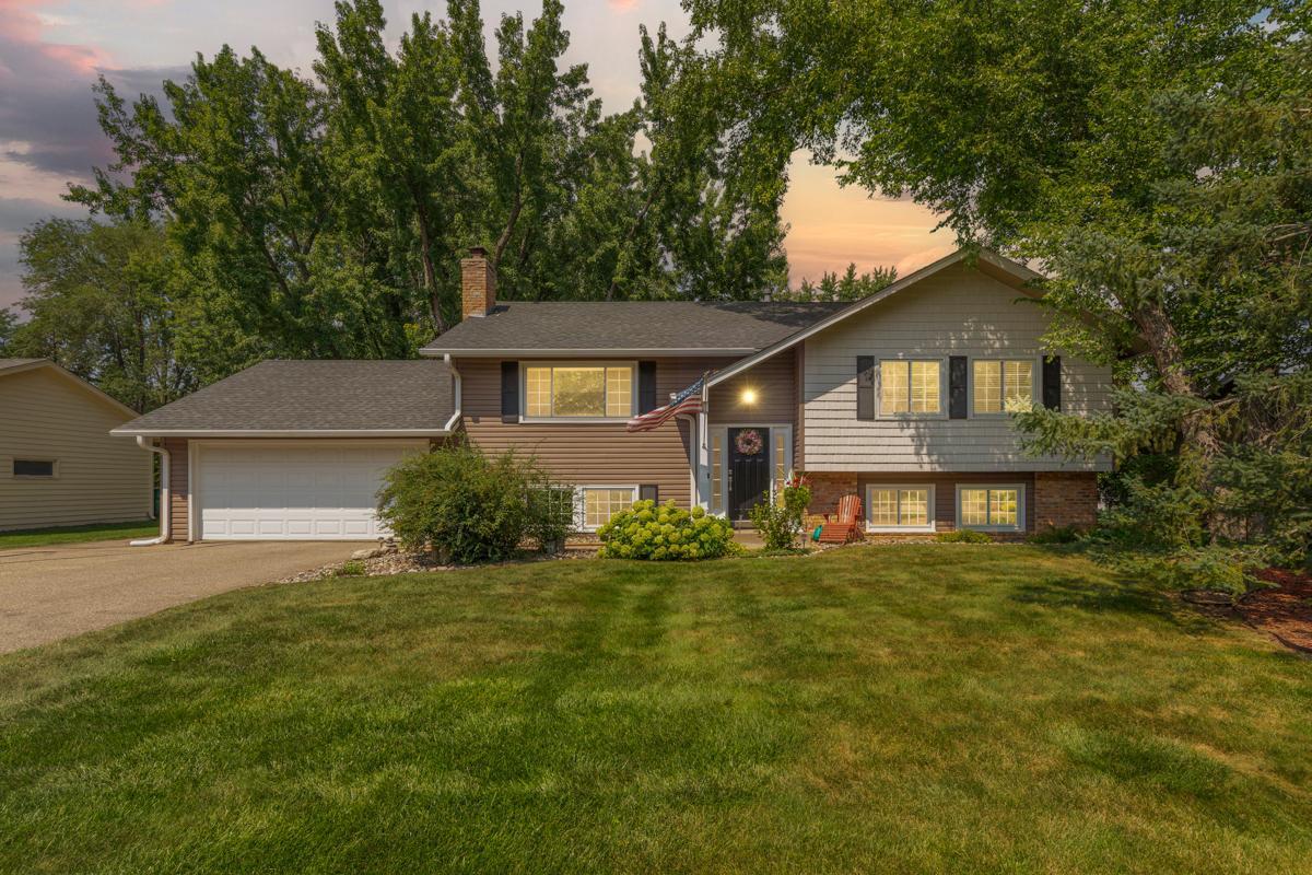 View of Residential at 2000 115th Street, Burnsville MN 55337, Burnsville - Mike Wilen | Minnesota Team Real Estate