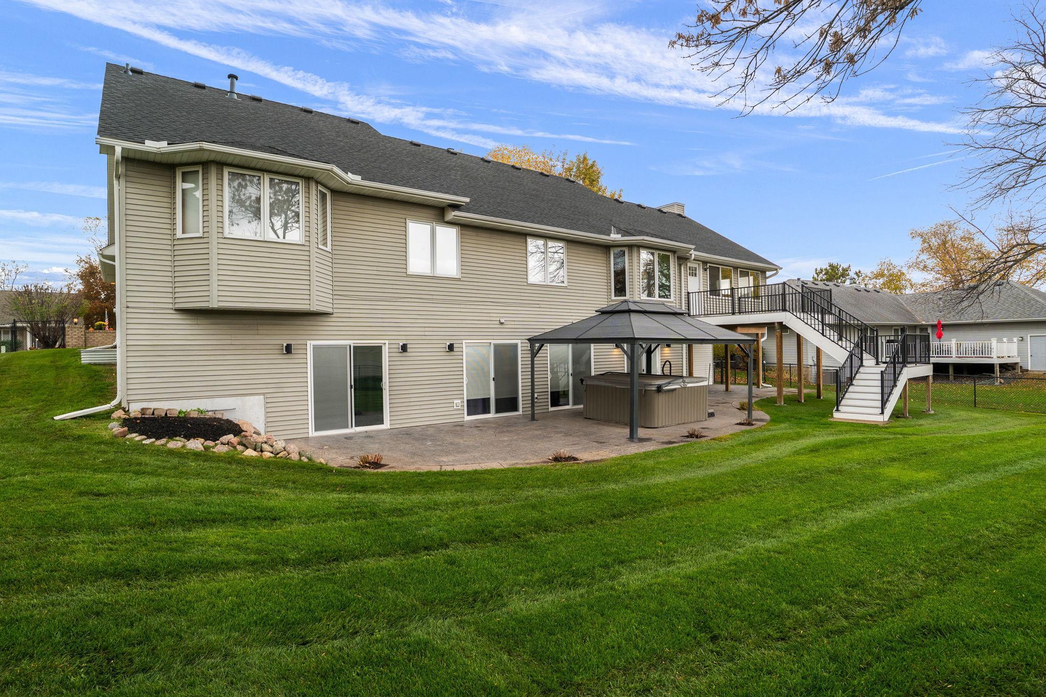 View of Residential at 1162 Lakewood Drive, Maplewood MN 55119, Maplewood (8 of 98) - Mike Wilen | Minnesota Team Real Estate