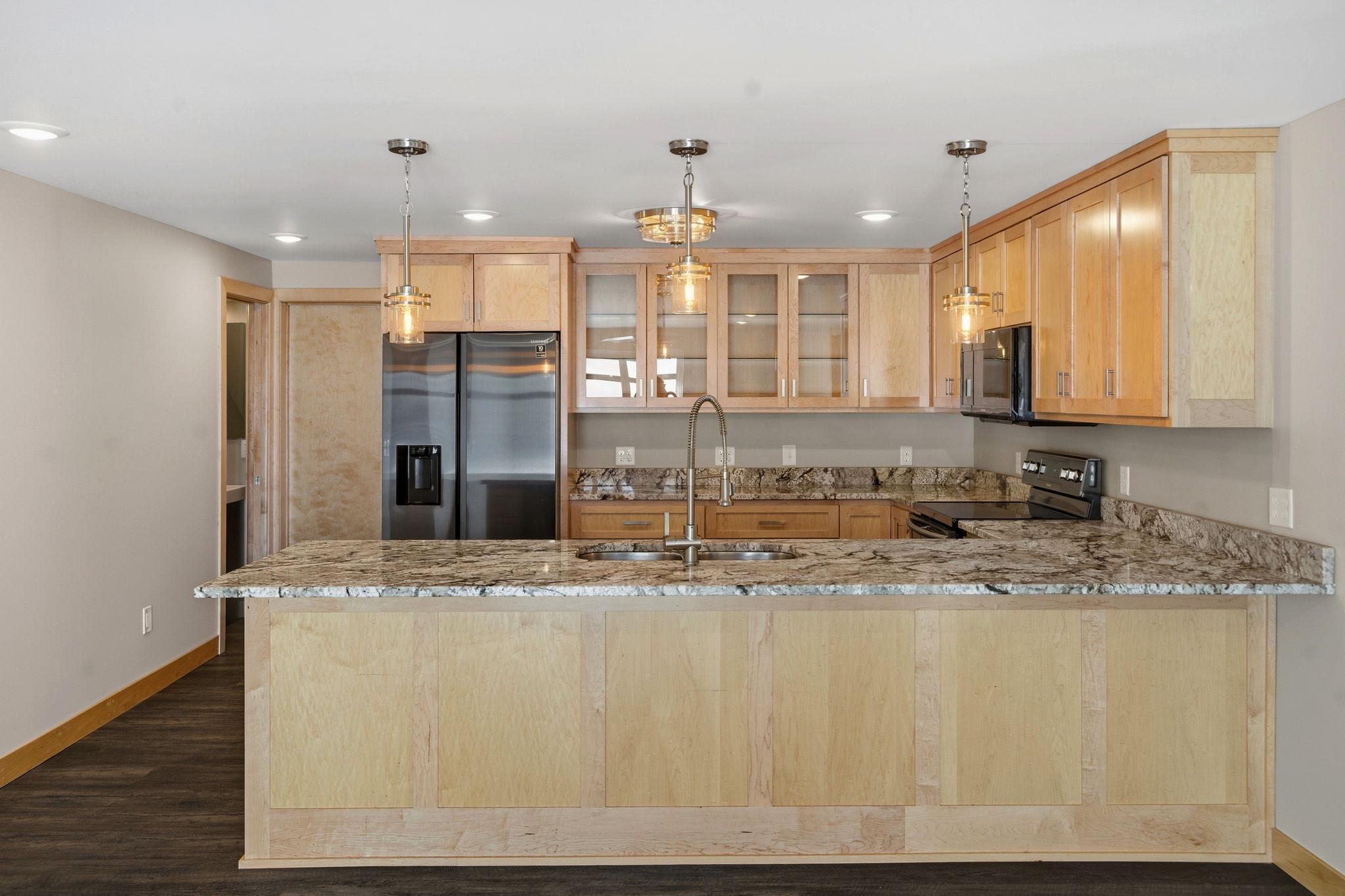 View of Residential at 1162 Lakewood Drive, Maplewood MN 55119, Maplewood (60 of 98) - Mike Wilen | Minnesota Team Real Estate