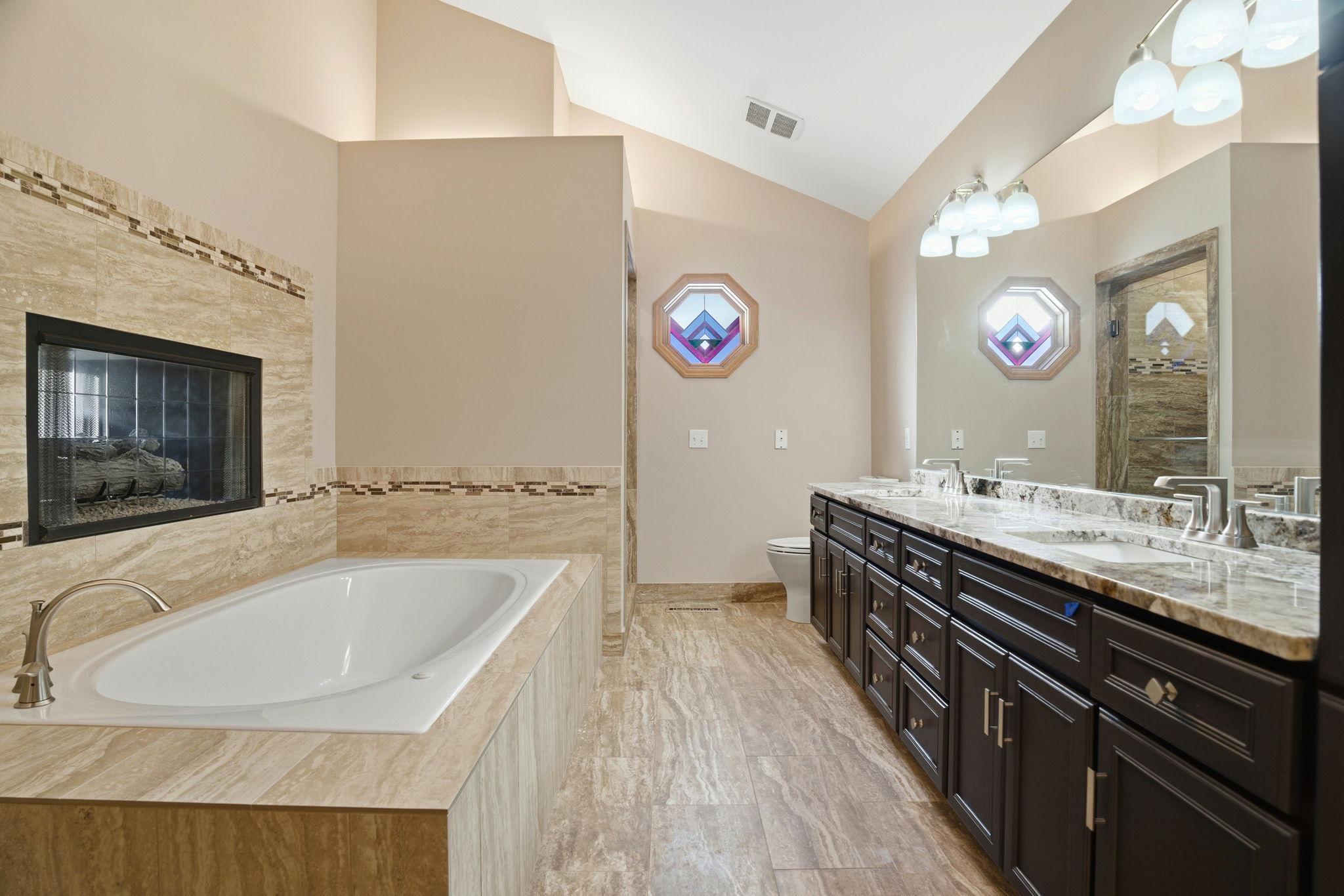 View of Residential at 1162 Lakewood Drive, Maplewood MN 55119, Maplewood (46 of 98) - Mike Wilen | Minnesota Team Real Estate