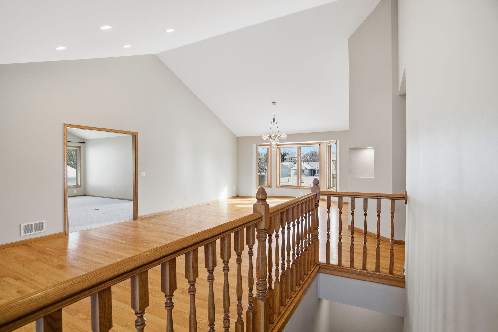 View of Residential at 1162 Lakewood Drive, Maplewood MN 55119, Maplewood (33 of 98) - Mike Wilen | Minnesota Team Real Estate