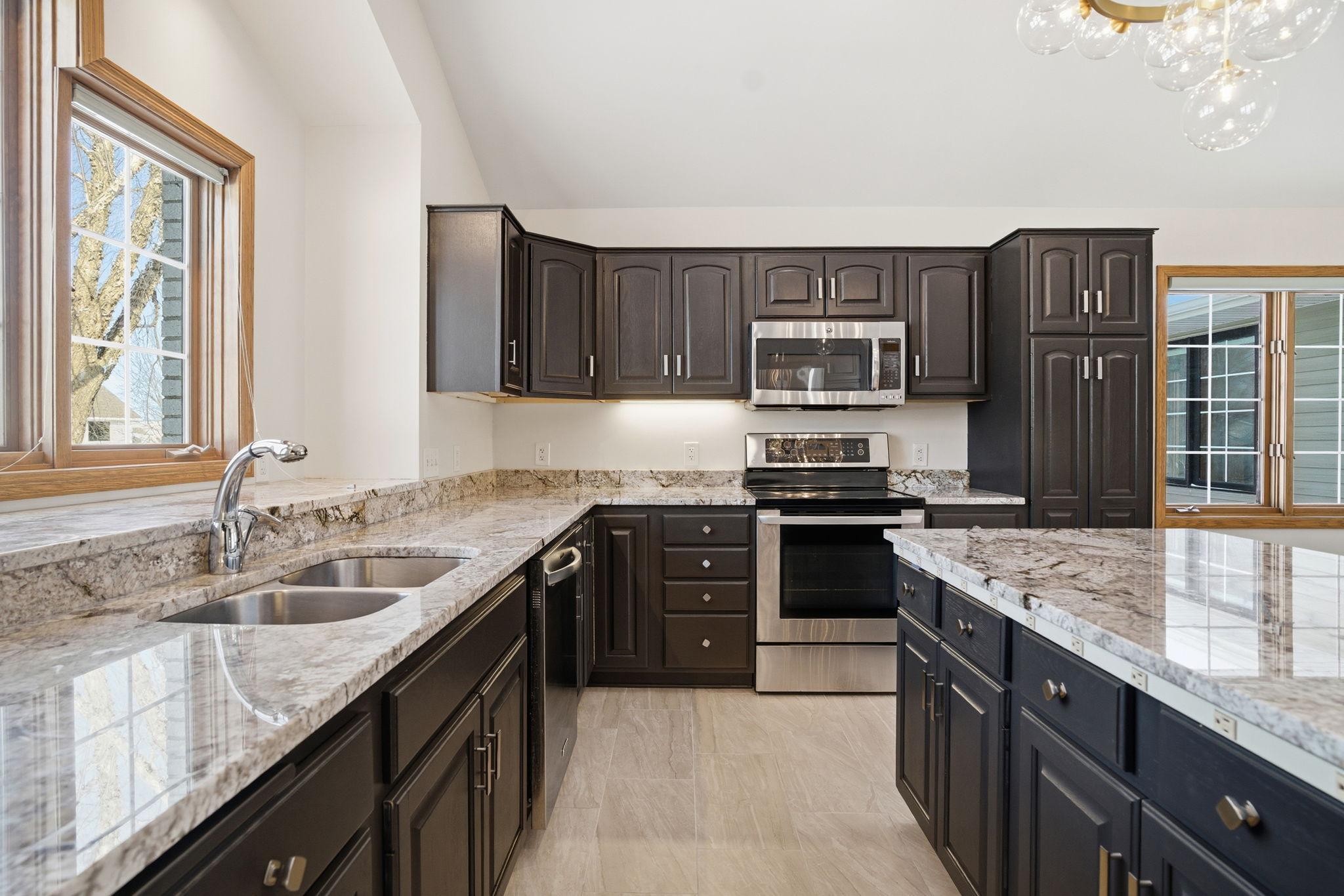 View of Residential at 1162 Lakewood Drive, Maplewood MN 55119, Maplewood (27 of 98) - Mike Wilen | Minnesota Team Real Estate