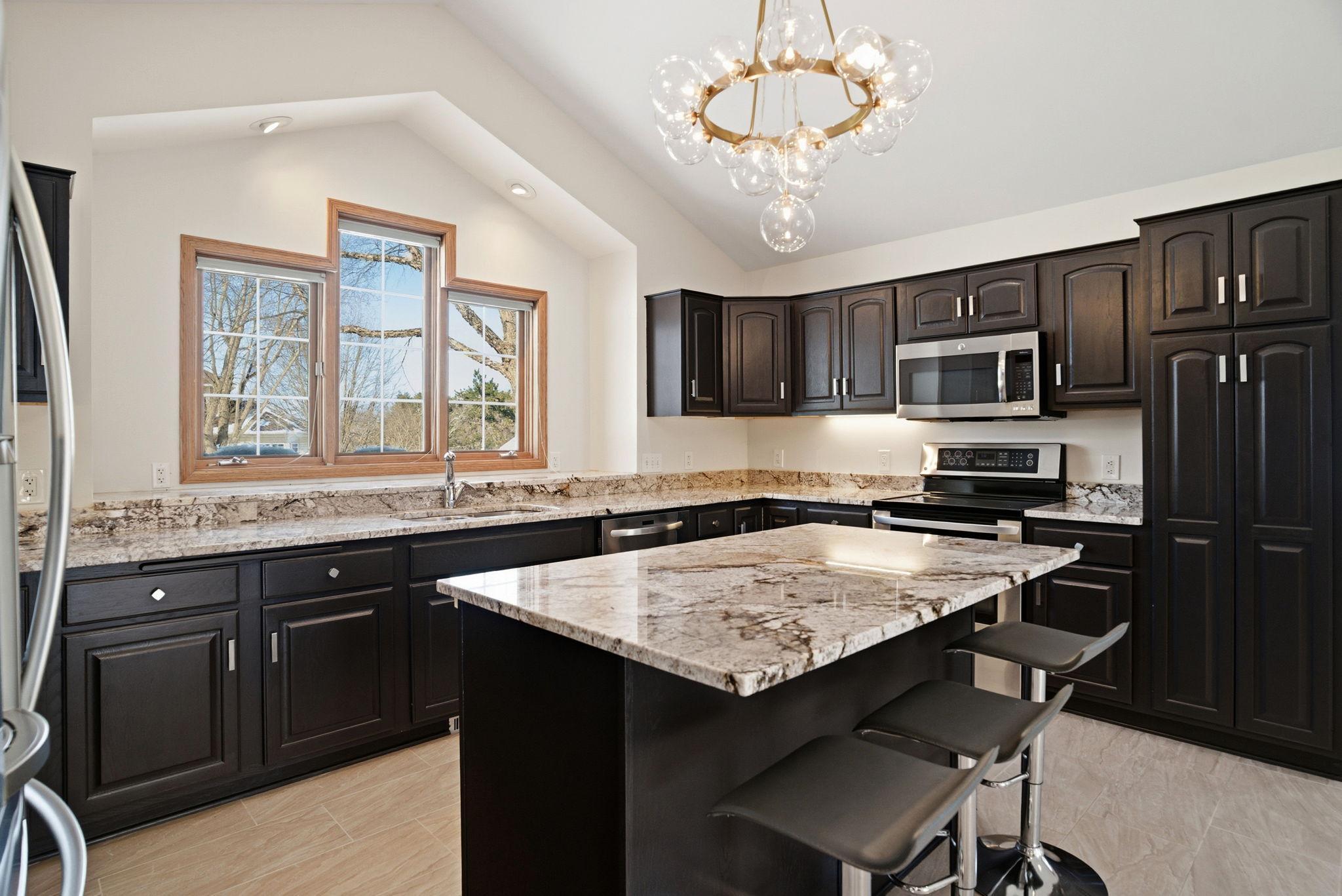 View of Residential at 1162 Lakewood Drive, Maplewood MN 55119, Maplewood (24 of 98) - Mike Wilen | Minnesota Team Real Estate