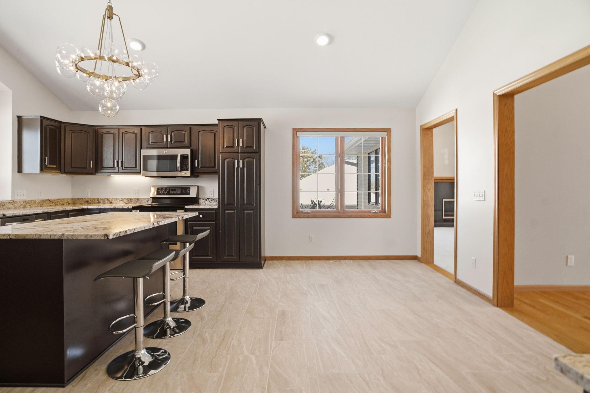 View of Residential at 1162 Lakewood Drive, Maplewood MN 55119, Maplewood (25 of 98) - Mike Wilen | Minnesota Team Real Estate