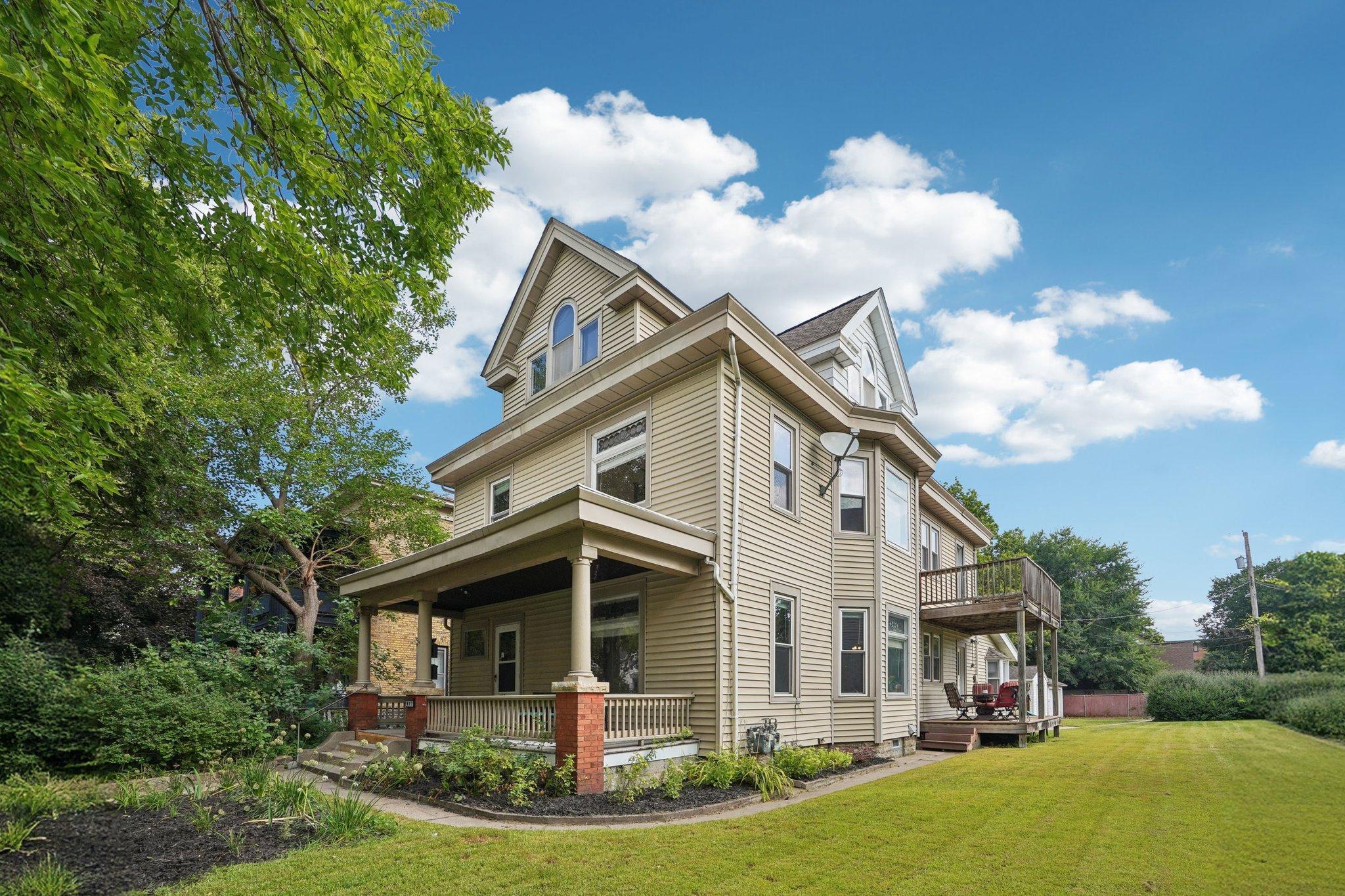 View of Residential Income at 617 4th Street, Minneapolis MN 55413, Minneapolis - Mike Wilen | Minnesota Team Real Estate