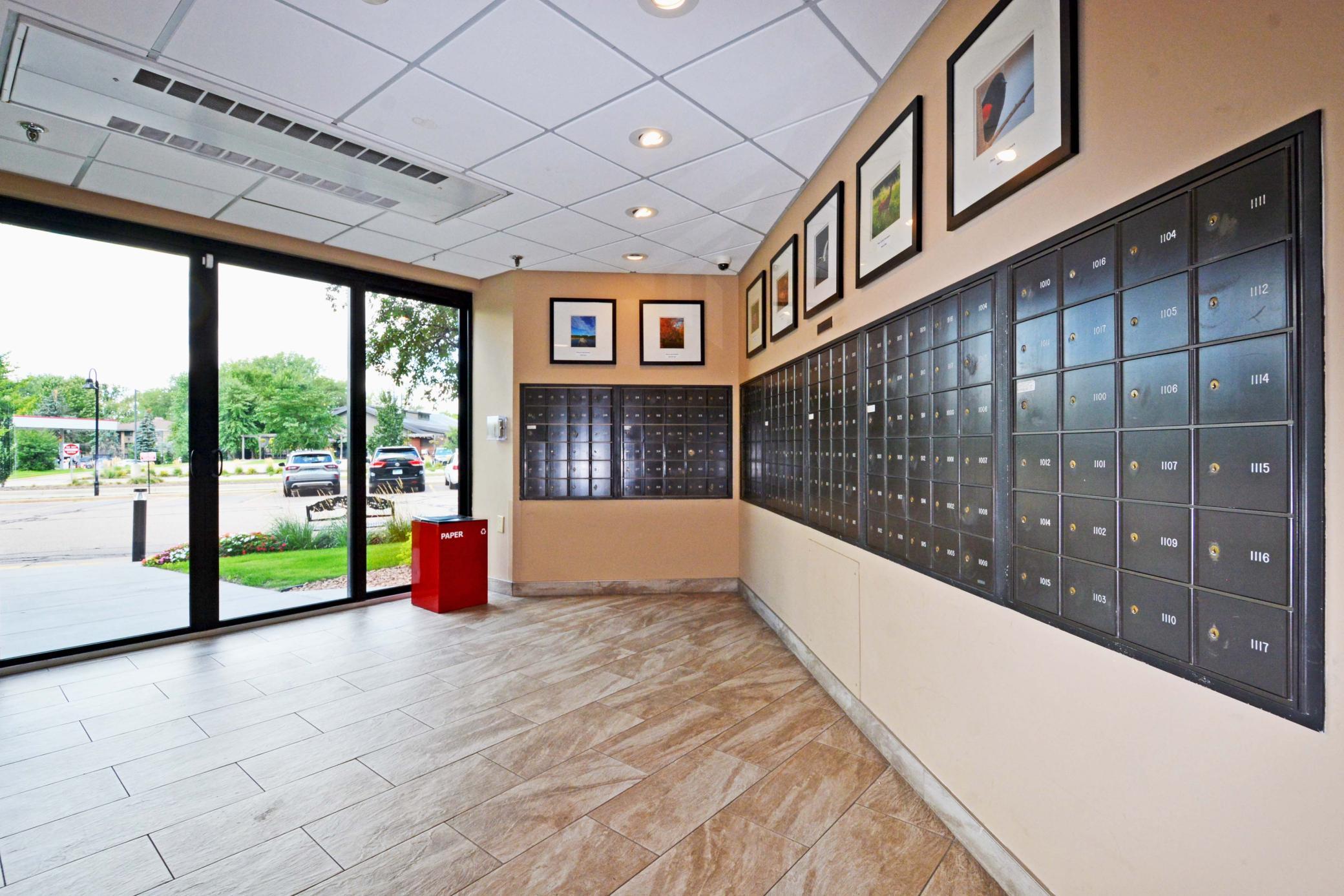 View of Residential at 6615 Lake Shore Drive #603, Richfield MN 55423, Richfield (20 of 39) - Mike Wilen | Minnesota Team Real Estate
