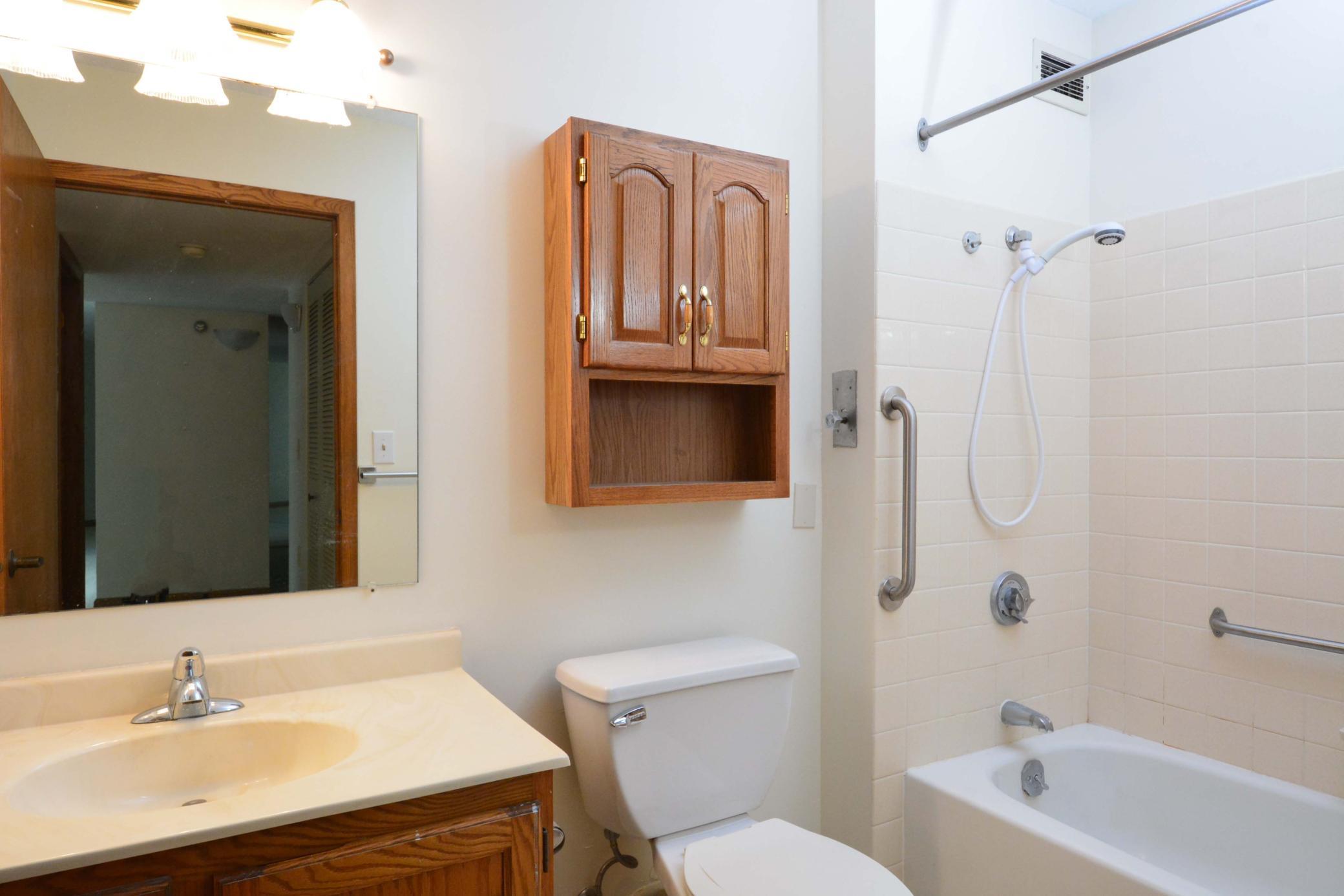 View of Residential at 6615 Lake Shore Drive #603, Richfield MN 55423, Richfield (15 of 39) - Mike Wilen | Minnesota Team Real Estate