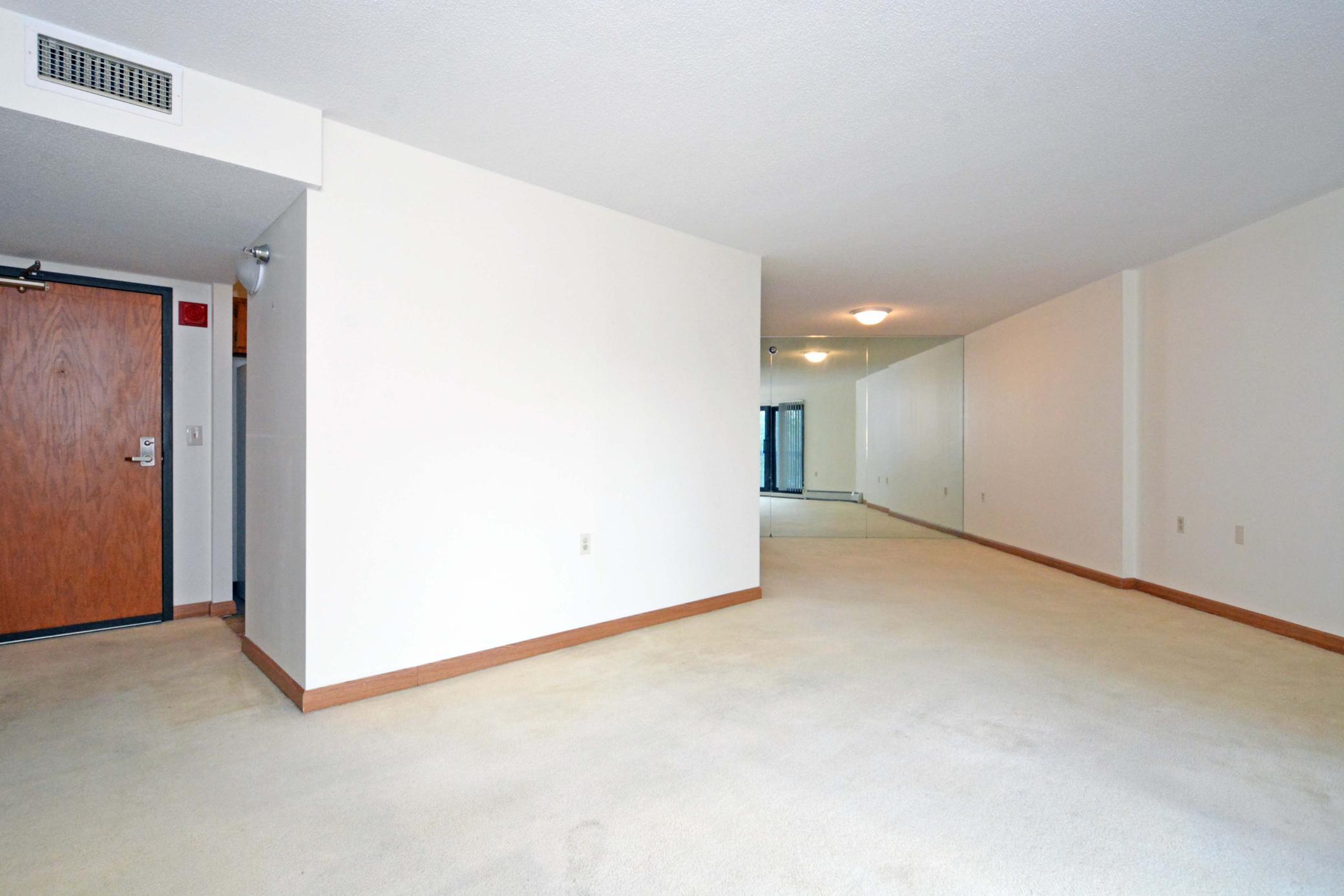 View of Residential at 6615 Lake Shore Drive #603, Richfield MN 55423, Richfield (11 of 39) - Mike Wilen | Minnesota Team Real Estate