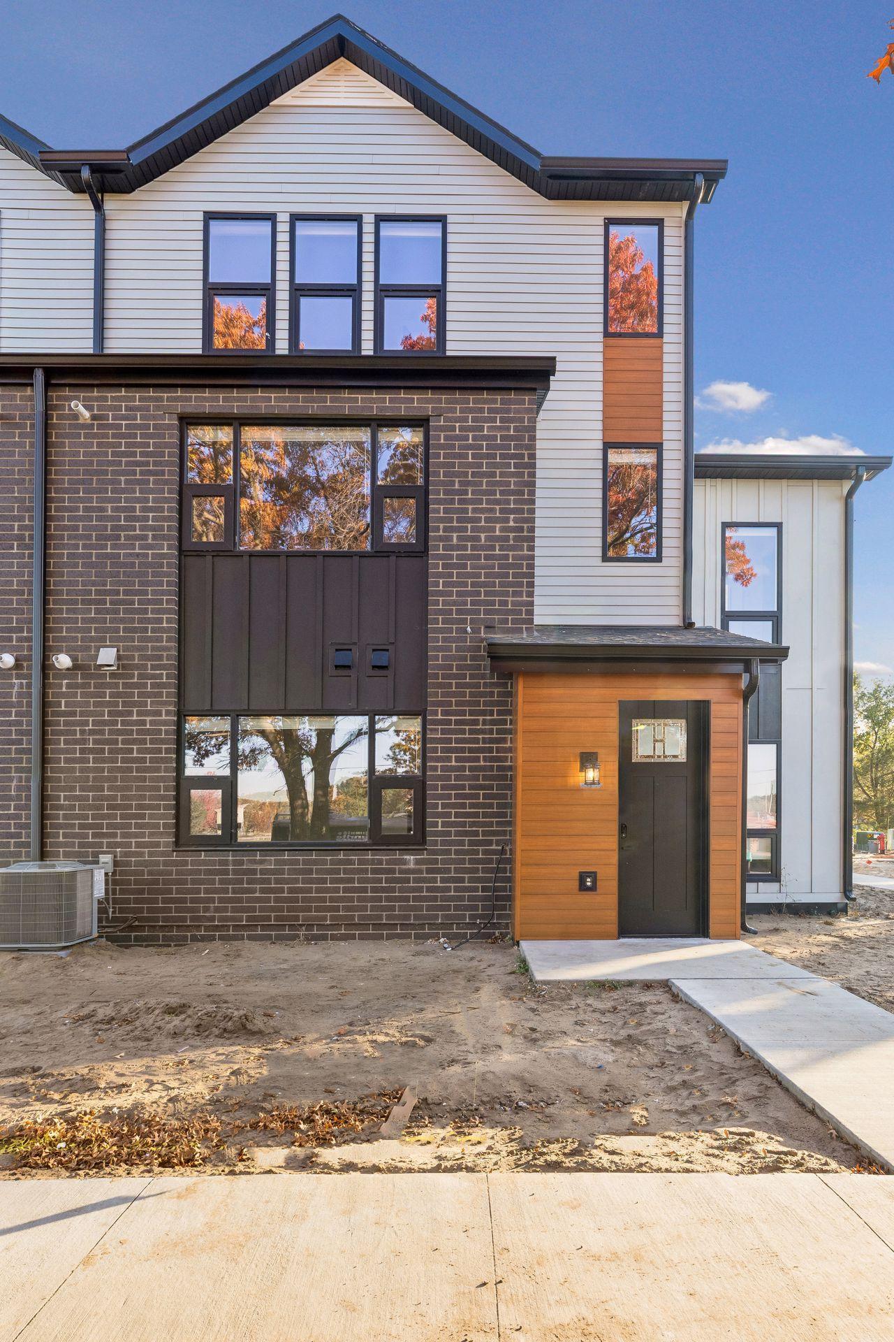 View of Residential at 10880 University Avenue, Coon Rapids MN 55448, Coon Rapids (6 of 13) - Mike Wilen | Minnesota Team Real Estate
