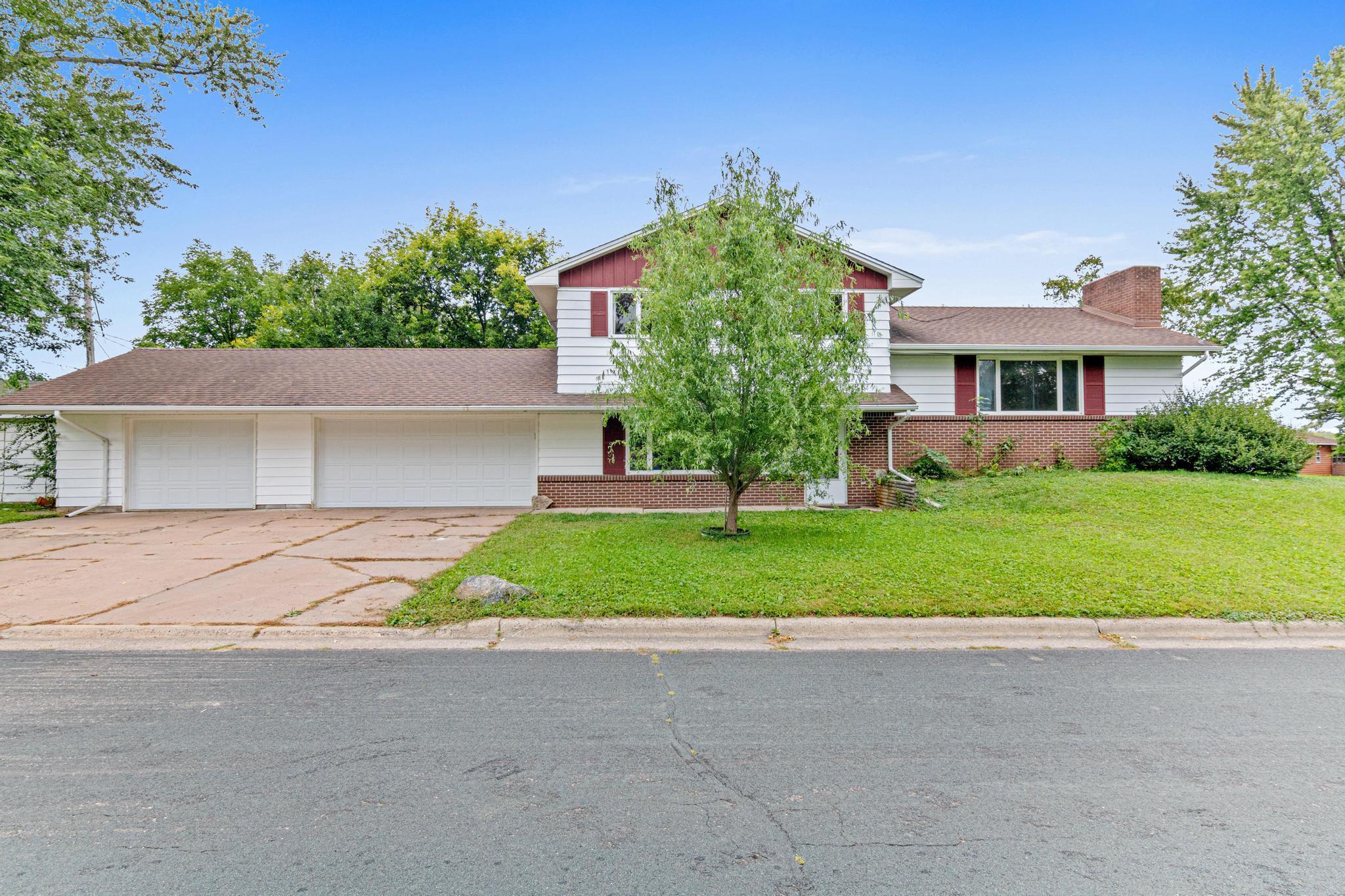 View of Residential at 139 Birch Drive, Forest Lake MN 55025, Forest Lake - Mike Wilen | Minnesota Team Real Estate