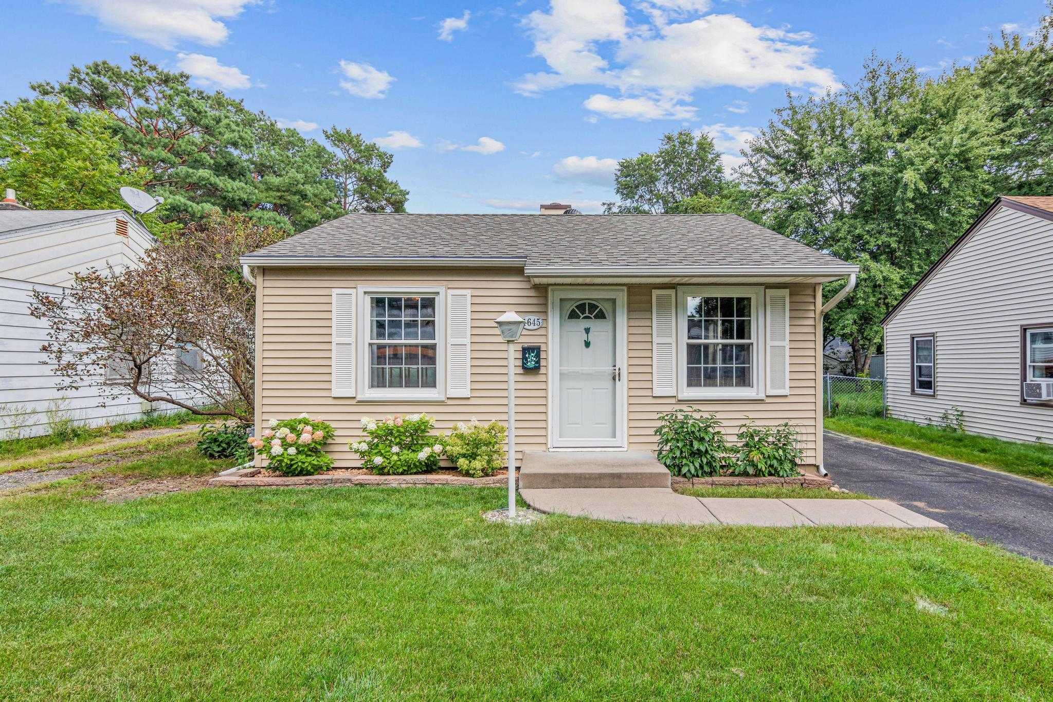 View of Residential at 1645 Blackstone Avenue, Saint Louis Park MN 55416, Saint Louis Park - Mike Wilen | Minnesota Team Real Estate