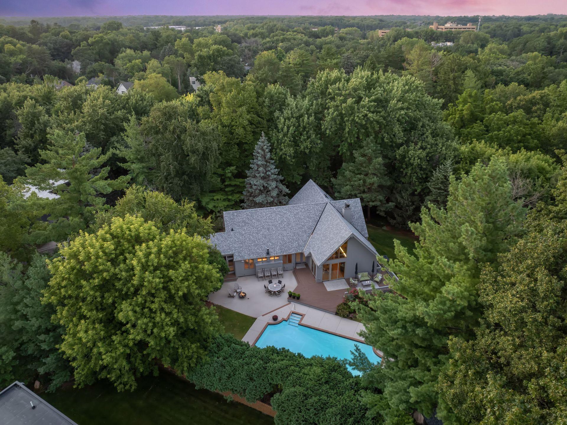View of Residential at 4004 Roanoke Circle, Golden Valley MN 55422, Golden Valley - Mike Wilen | Minnesota Team Real Estate