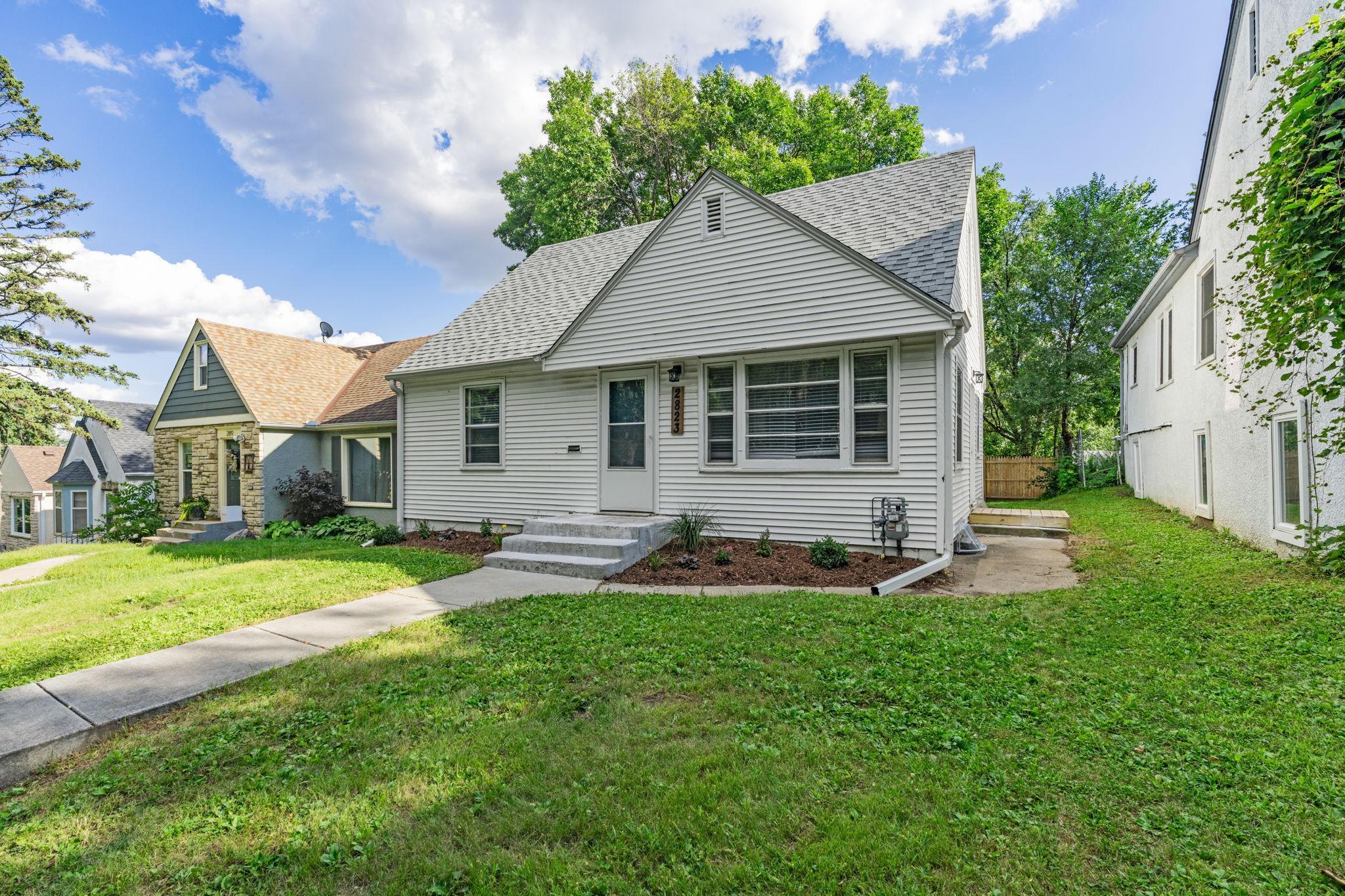View of Residential at 2823 18th Avenue, Minneapolis MN 55411, Minneapolis - Mike Wilen | Minnesota Team Real Estate