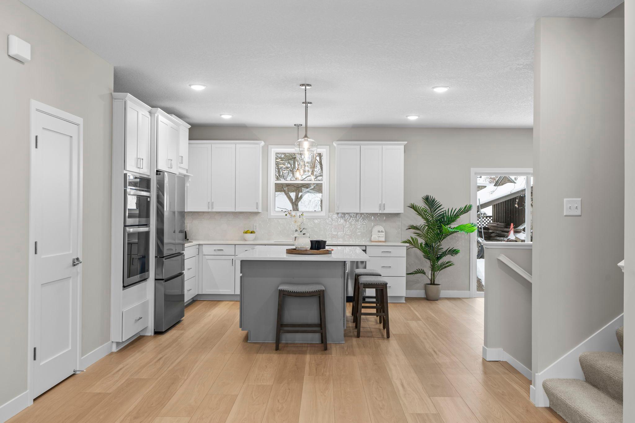 View of Residential at 2817 Victoria Street, Roseville MN 55113, Roseville (14 of 60) - Mike Wilen | Minnesota Team Real Estate