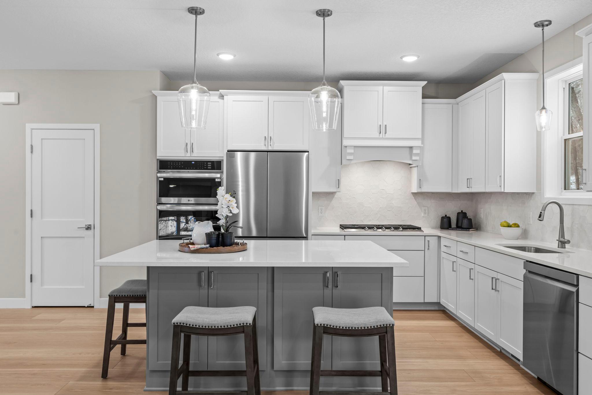 View of Residential at 2817 Victoria Street, Roseville MN 55113, Roseville (21 of 60) - Mike Wilen | Minnesota Team Real Estate