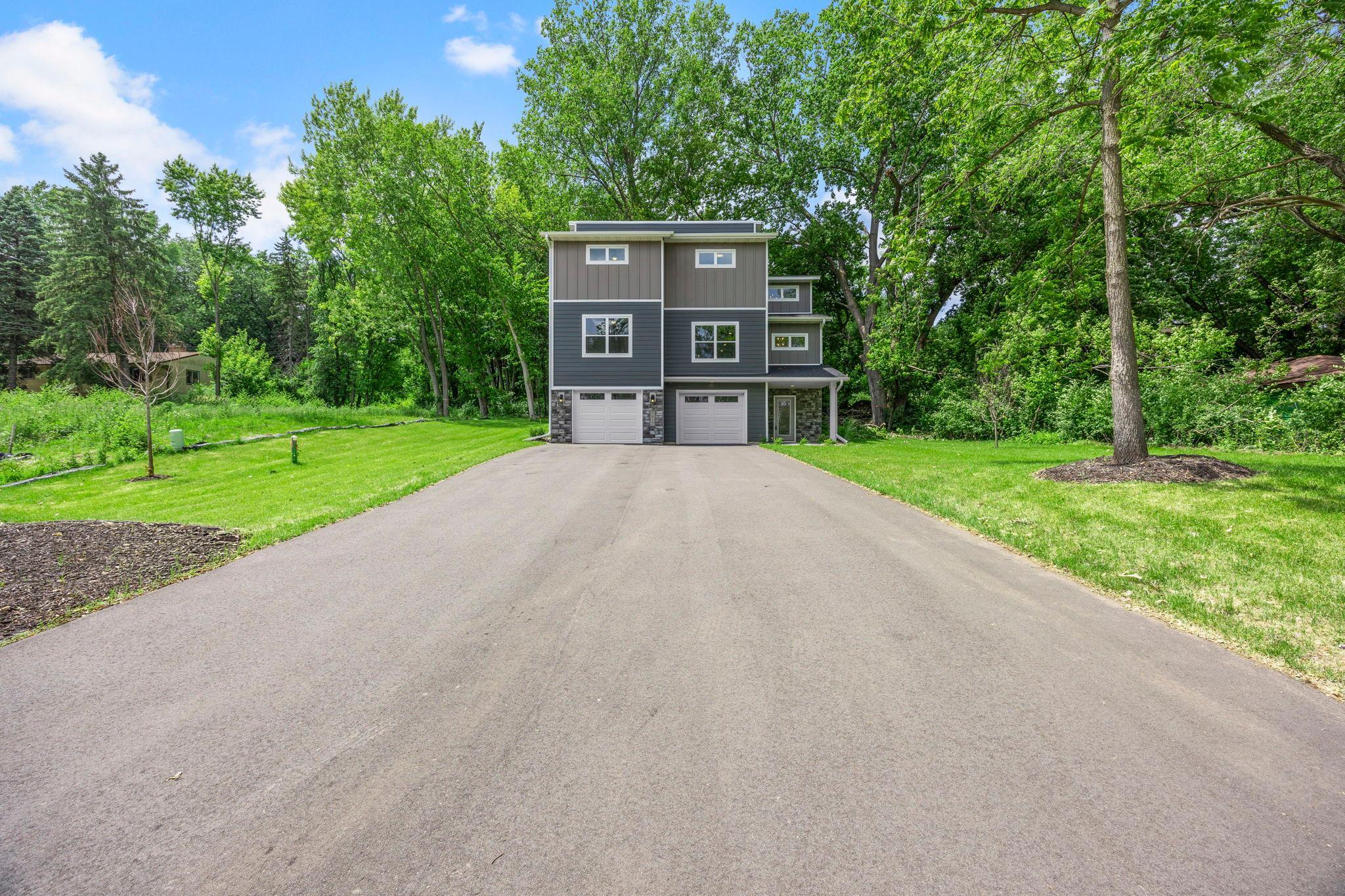 View of Residential at 2817 Victoria Street, Roseville MN 55113, Roseville (5 of 60) - Mike Wilen | Minnesota Team Real Estate