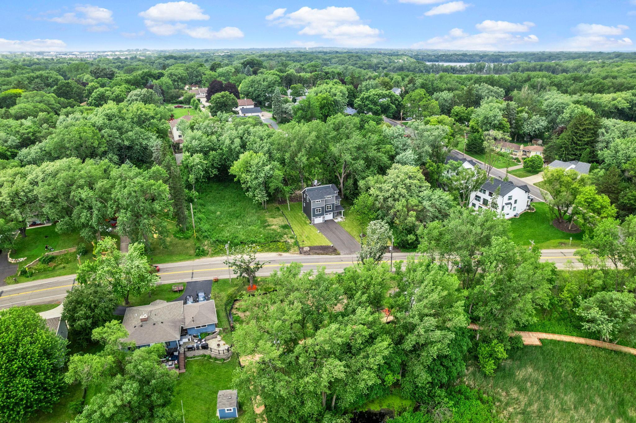 View of Residential at 2817 Victoria Street, Roseville MN 55113, Roseville (4 of 60) - Mike Wilen | Minnesota Team Real Estate