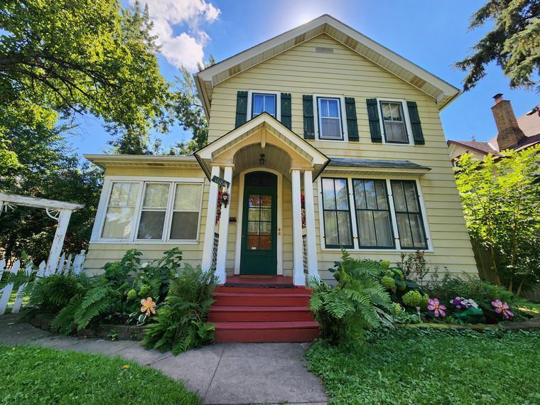 View of Residential Income at 1684 Blair Avenue, Saint Paul MN 55104, Saint Paul - Mike Wilen | Minnesota Team Real Estate