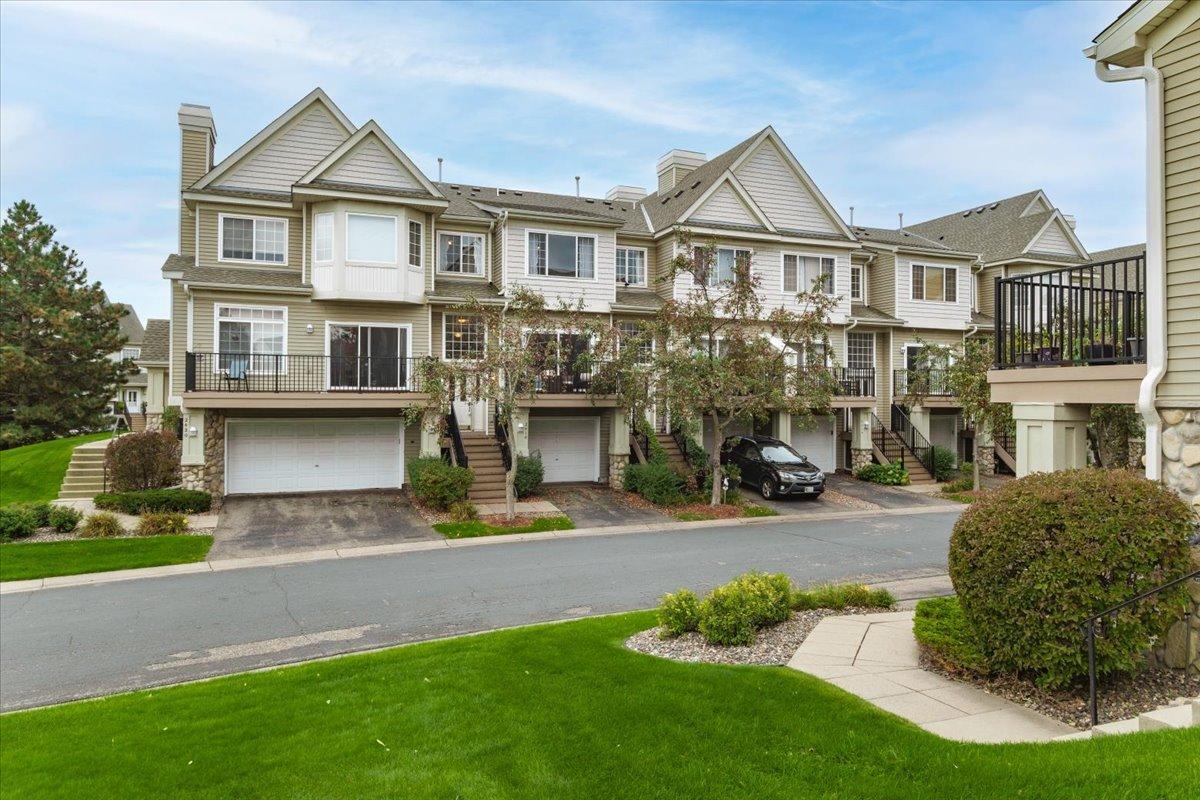 View of Residential at 2418 Eagle Trace Lane, Woodbury MN 55129, Woodbury - Mike Wilen | Minnesota Team Real Estate