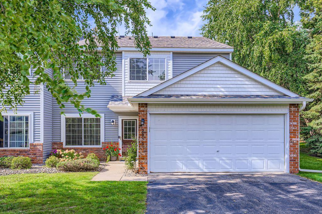 View of Residential at 2033 Gresham Avenue, Oakdale MN 55128, Oakdale - Mike Wilen | Minnesota Team Real Estate