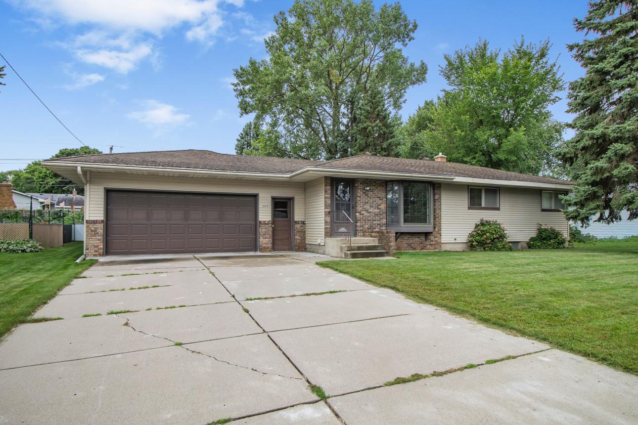 View of Residential at 3899 Lakewood Avenue, White Bear Lake MN 55110, White Bear Lake - Mike Wilen | Minnesota Team Real Estate