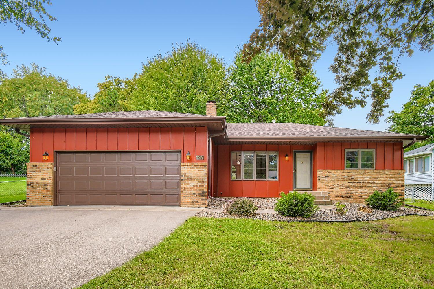 View of Residential at 2507 Belmont Lane, North Saint Paul MN 55109, North Saint Paul - Mike Wilen | Minnesota Team Real Estate