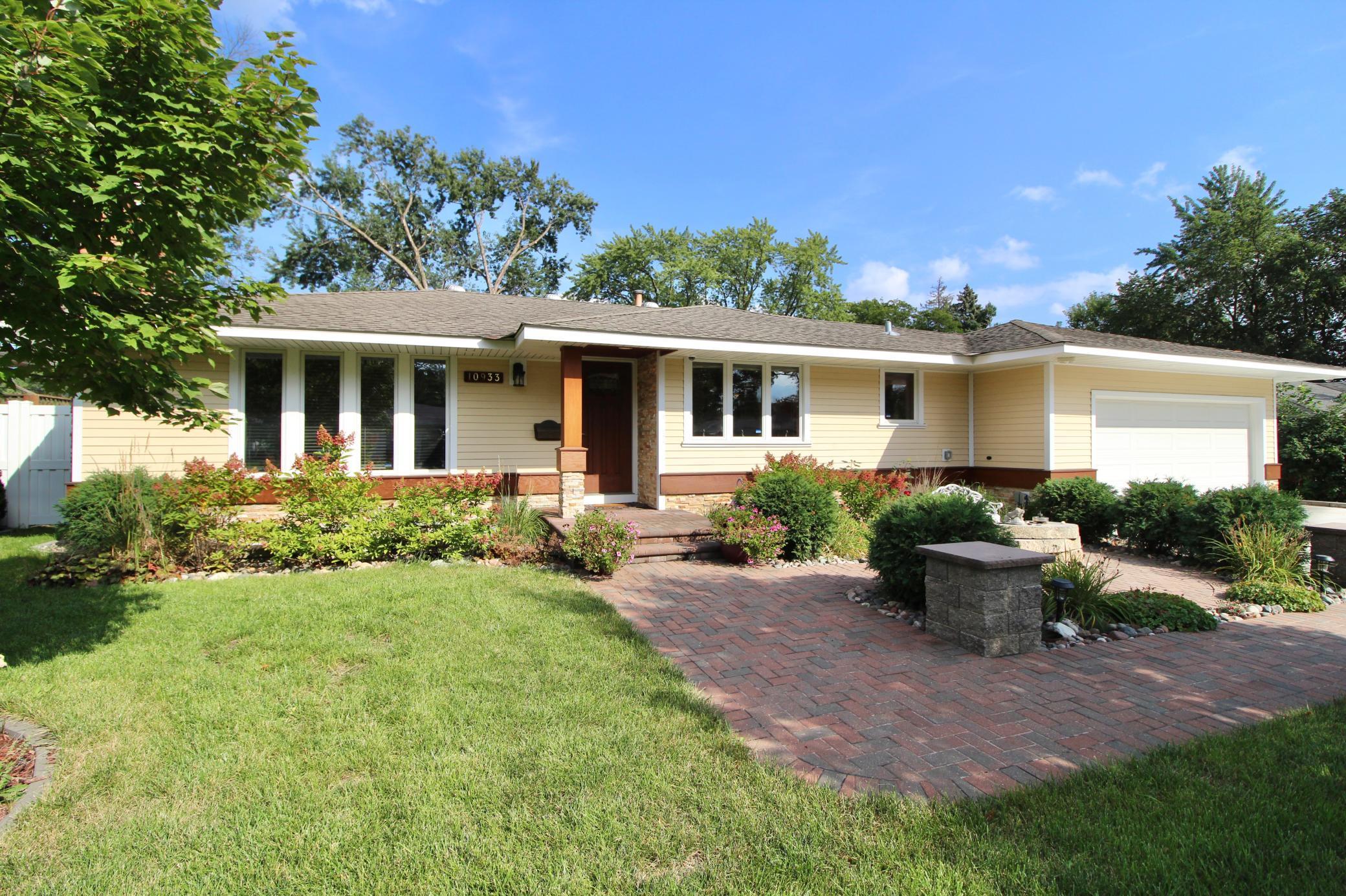 View of Residential at 10933 Drew Avenue, Bloomington MN 55431, Bloomington - Mike Wilen | Minnesota Team Real Estate