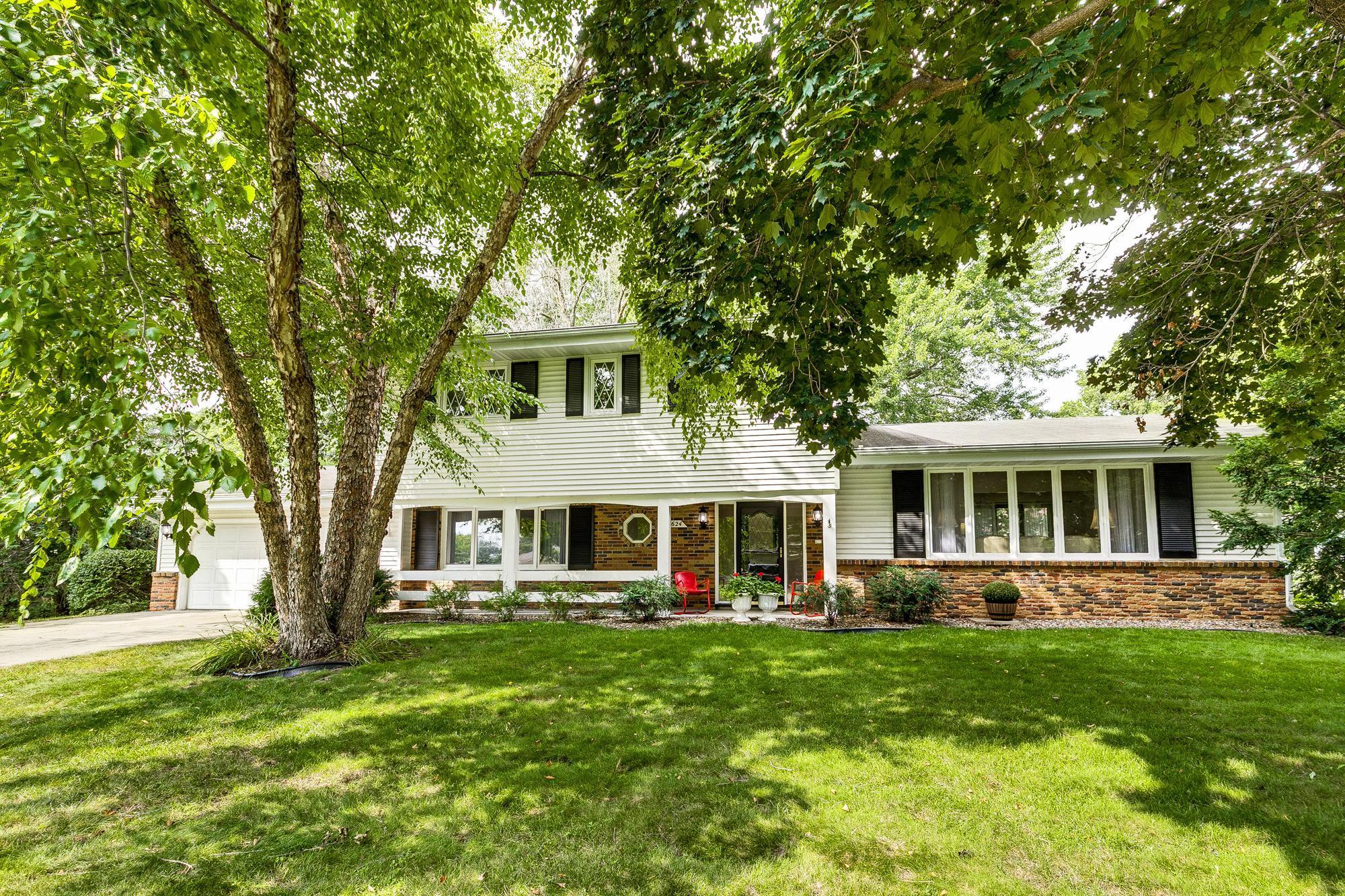 View of Residential at 9624 Palmer Road, Bloomington MN 55437, Bloomington - Mike Wilen | Minnesota Team Real Estate