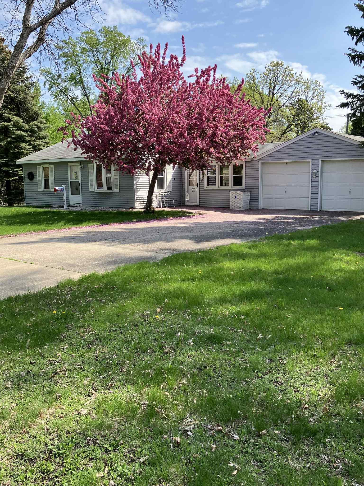 View of Residential at 8731 11th Avenue, Bloomington MN 55420, Bloomington - Mike Wilen | Minnesota Team Real Estate