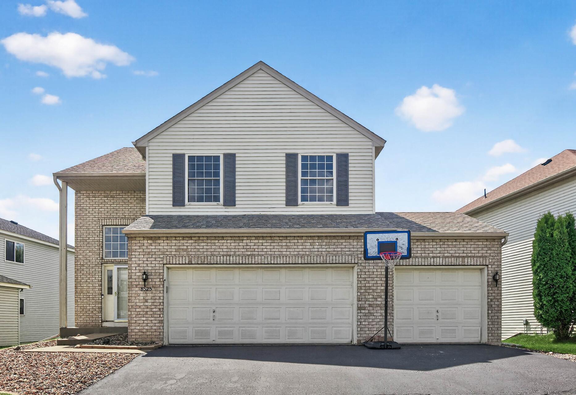 View of Residential at 8525 Savanna Oaks Lane, Woodbury MN 55125, Woodbury - Mike Wilen | Minnesota Team Real Estate