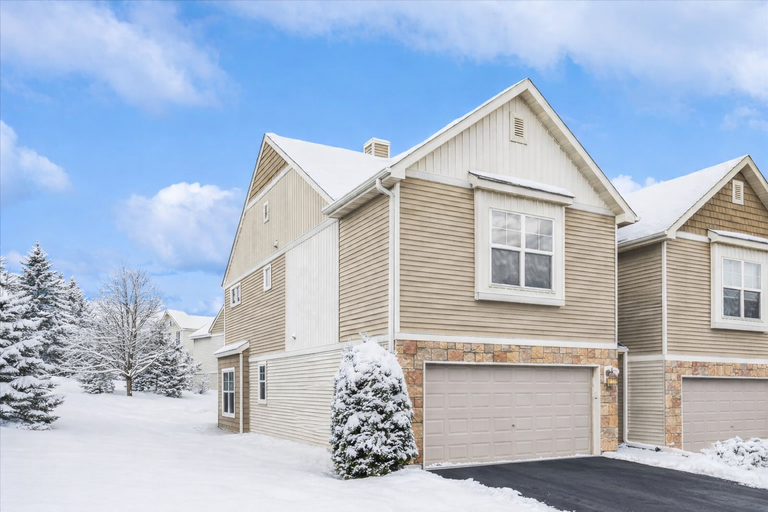 View of Residential at 594 Stonewood Lane, Burnsville MN 55306, Burnsville - Mike Wilen | Minnesota Team Real Estate