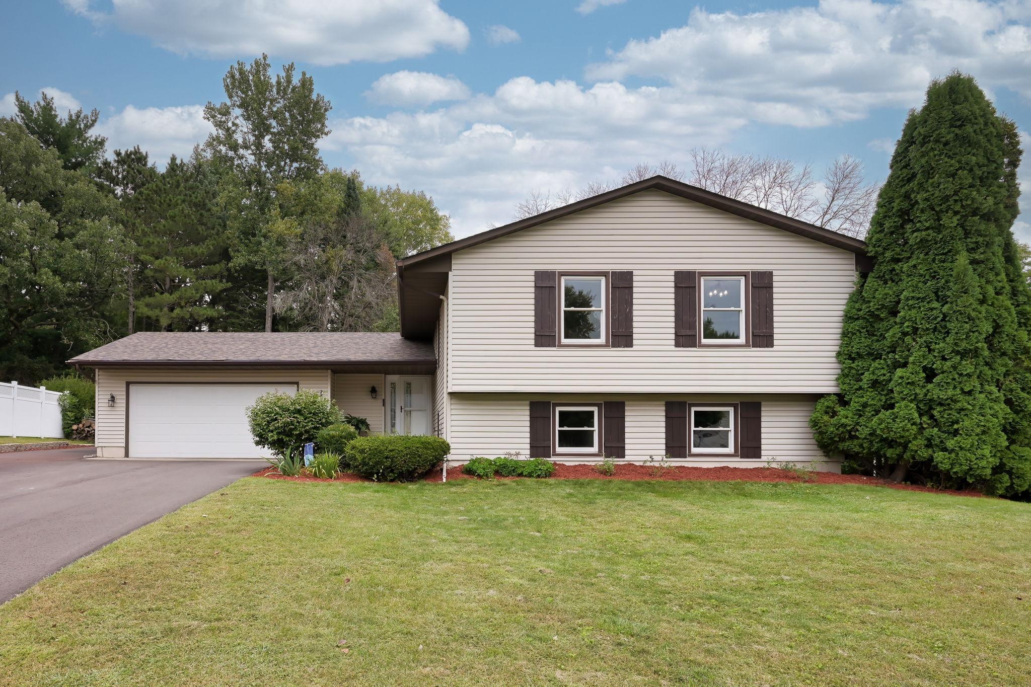 View of Residential at 2800 1st Street, North Saint Paul MN 55109, North Saint Paul - Mike Wilen | Minnesota Team Real Estate