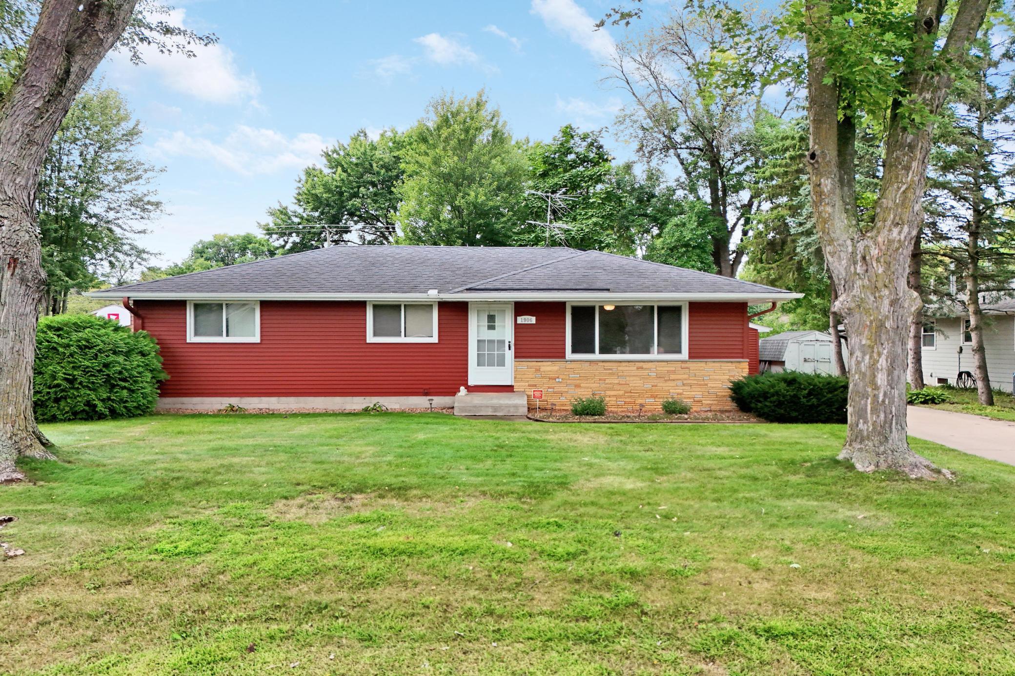 View of Residential at 1906 Oak Street, Hastings MN 55033, Hastings - Mike Wilen | Minnesota Team Real Estate