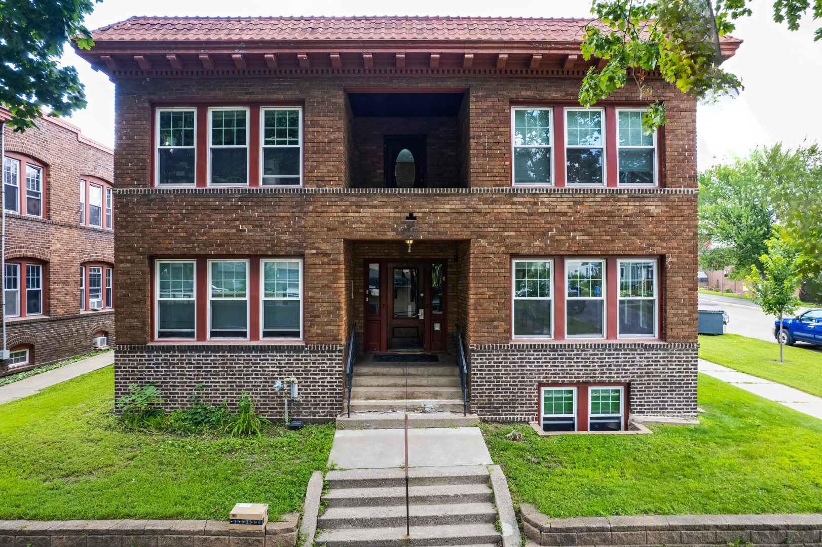 View of Commercial Sale at 269 Oxford Street, Saint Paul MN 55104, Saint Paul - Mike Wilen | Minnesota Team Real Estate