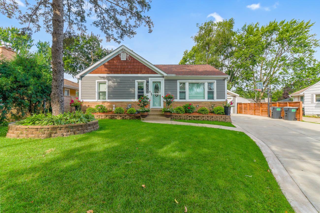 View of Residential at 6810 11th Avenue, Richfield MN 55423, Richfield - Mike Wilen | Minnesota Team Real Estate