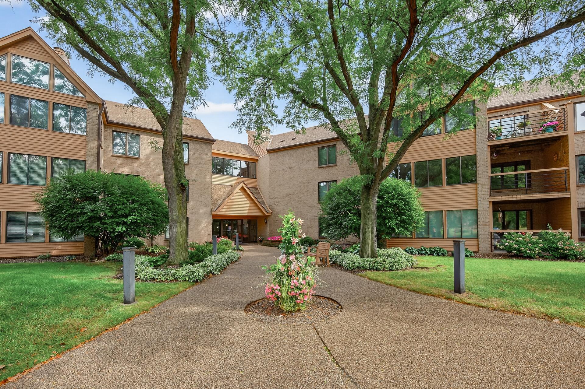 View of Residential at 6100 Auto Club Road #303, Bloomington MN 55438, Bloomington - Mike Wilen | Minnesota Team Real Estate