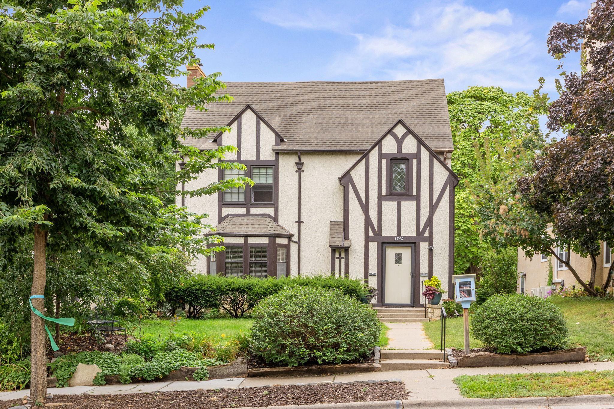 View of Residential Income at 3540 Irving Avenue, Minneapolis MN 55408, Minneapolis - Mike Wilen | Minnesota Team Real Estate