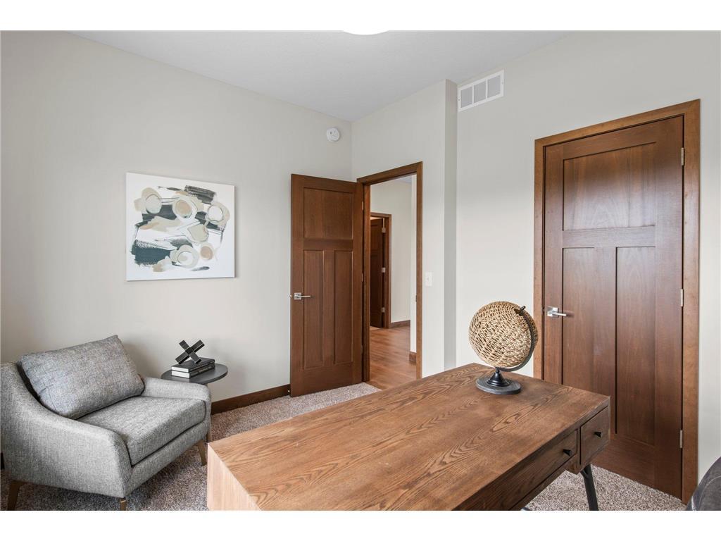 View of Residential at 2870 Victoria Street, Roseville MN 55113, Roseville (14 of 30) - Mike Wilen | Minnesota Team Real Estate