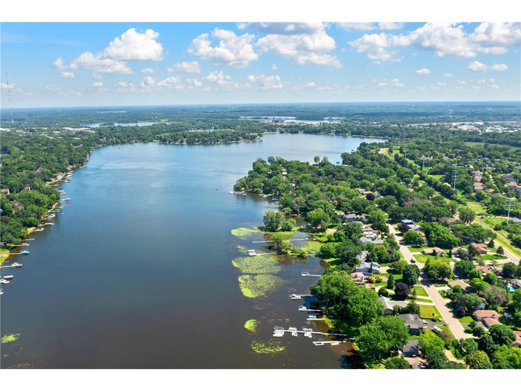 View of Residential at 2870 Victoria Street, Roseville MN 55113, Roseville (2 of 30) - Mike Wilen | Minnesota Team Real Estate