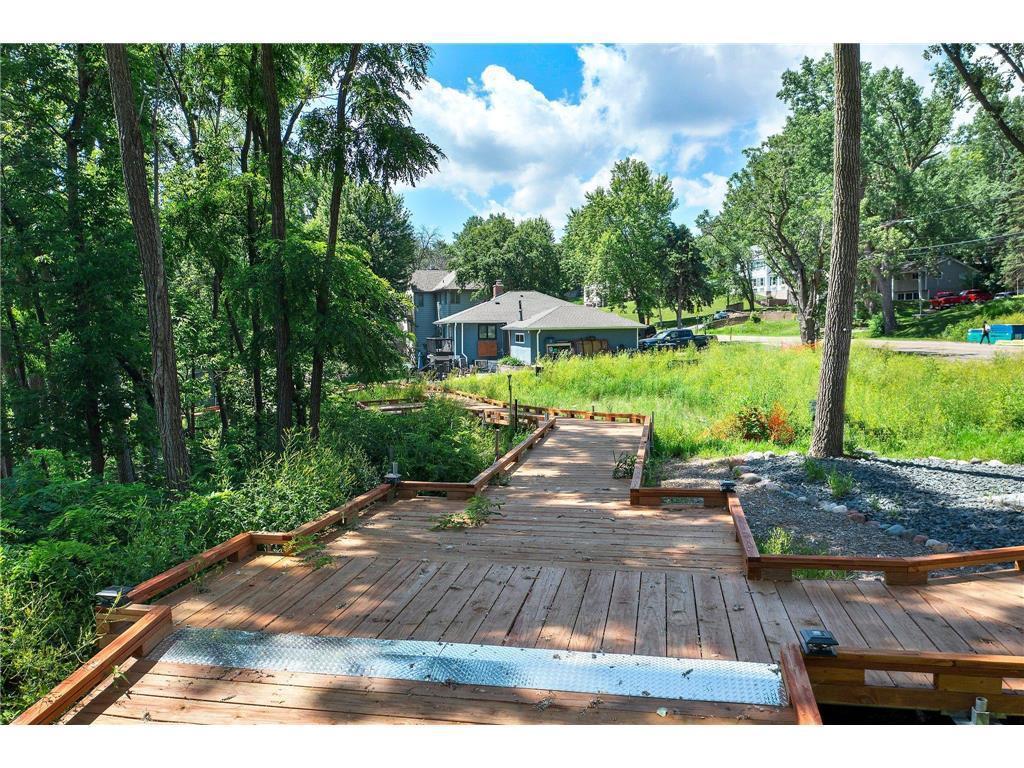 View of Residential at 2870 Victoria Street, Roseville MN 55113, Roseville (29 of 30) - Mike Wilen | Minnesota Team Real Estate