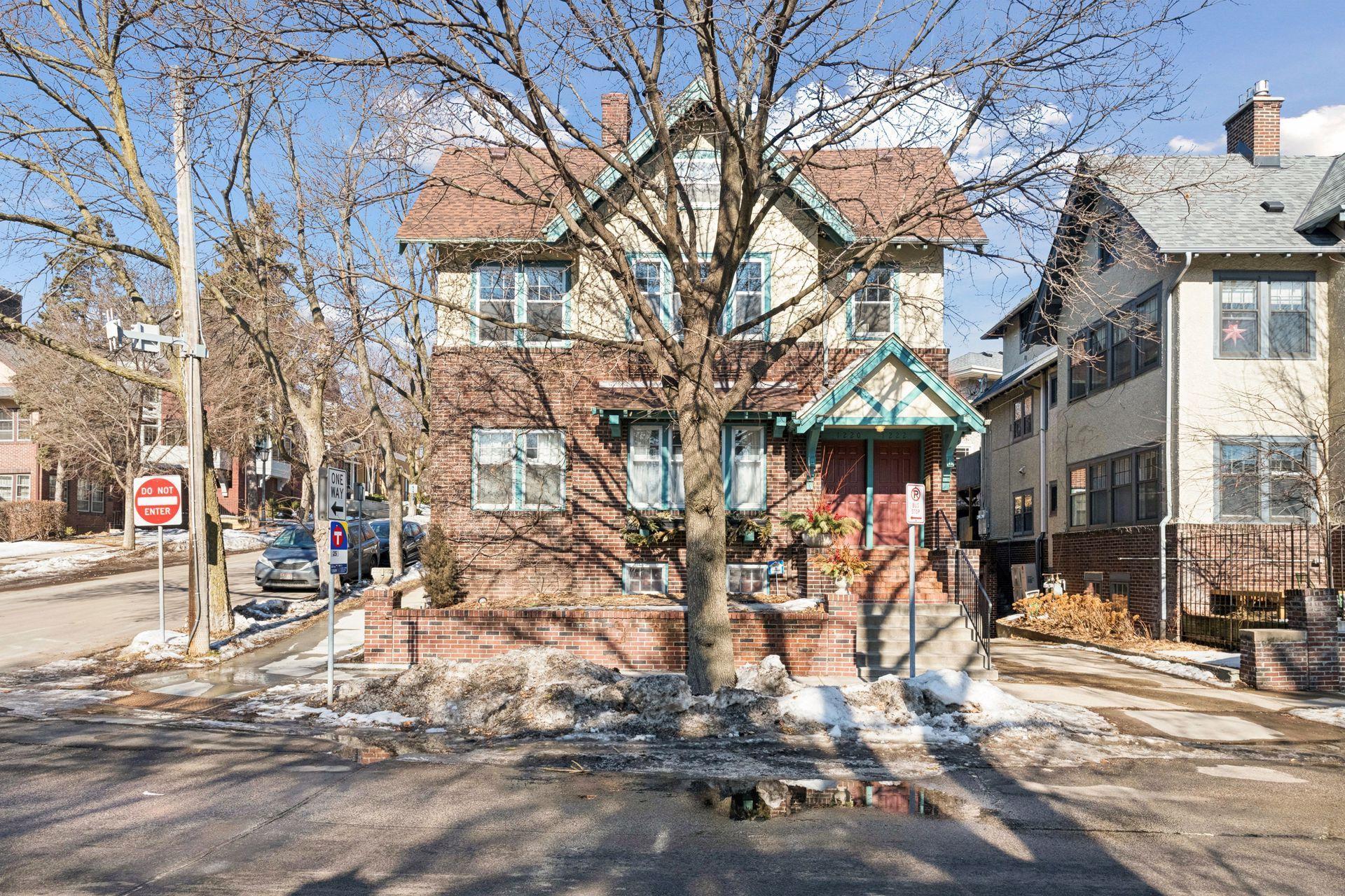 View of Residential at 1222 Douglas Avenue, Minneapolis MN 55403, Minneapolis (41 of 59) - Mike Wilen | Minnesota Team Real Estate