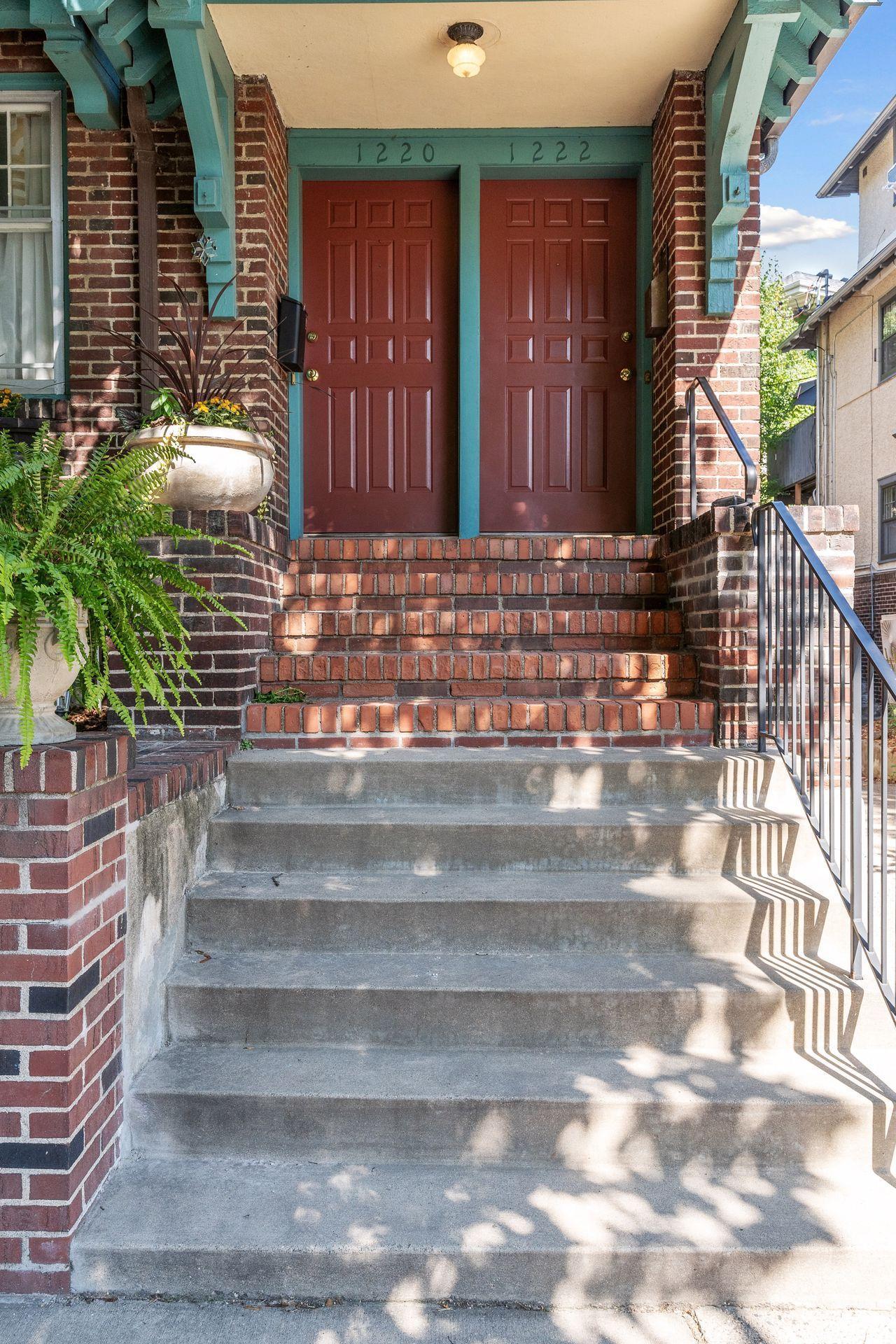 View of Residential at 1222 Douglas Avenue, Minneapolis MN 55403, Minneapolis (3 of 59) - Mike Wilen | Minnesota Team Real Estate