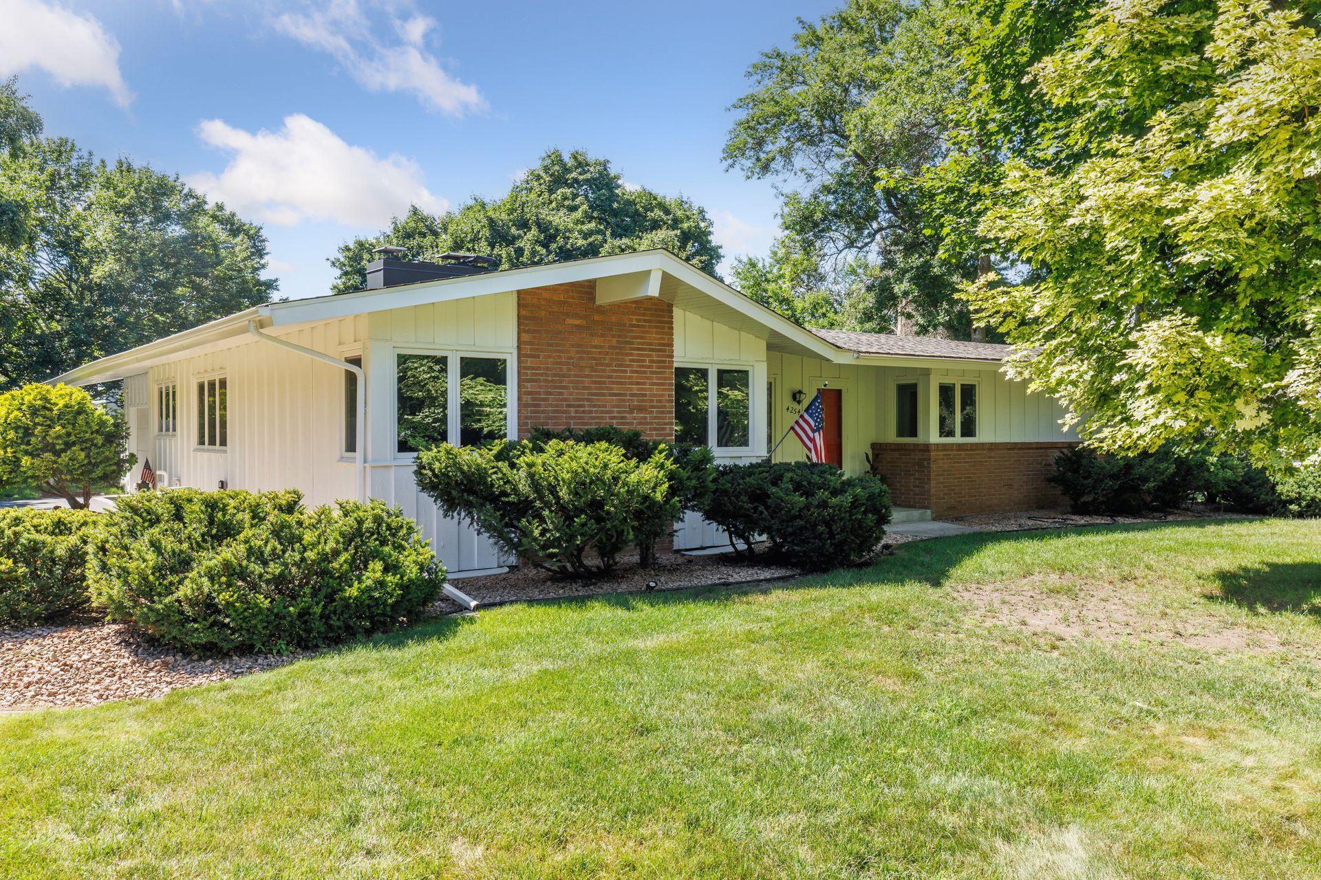 View of Residential at 4254 Kings Drive, Minnetonka MN 55345, Minnetonka - Mike Wilen | Minnesota Team Real Estate